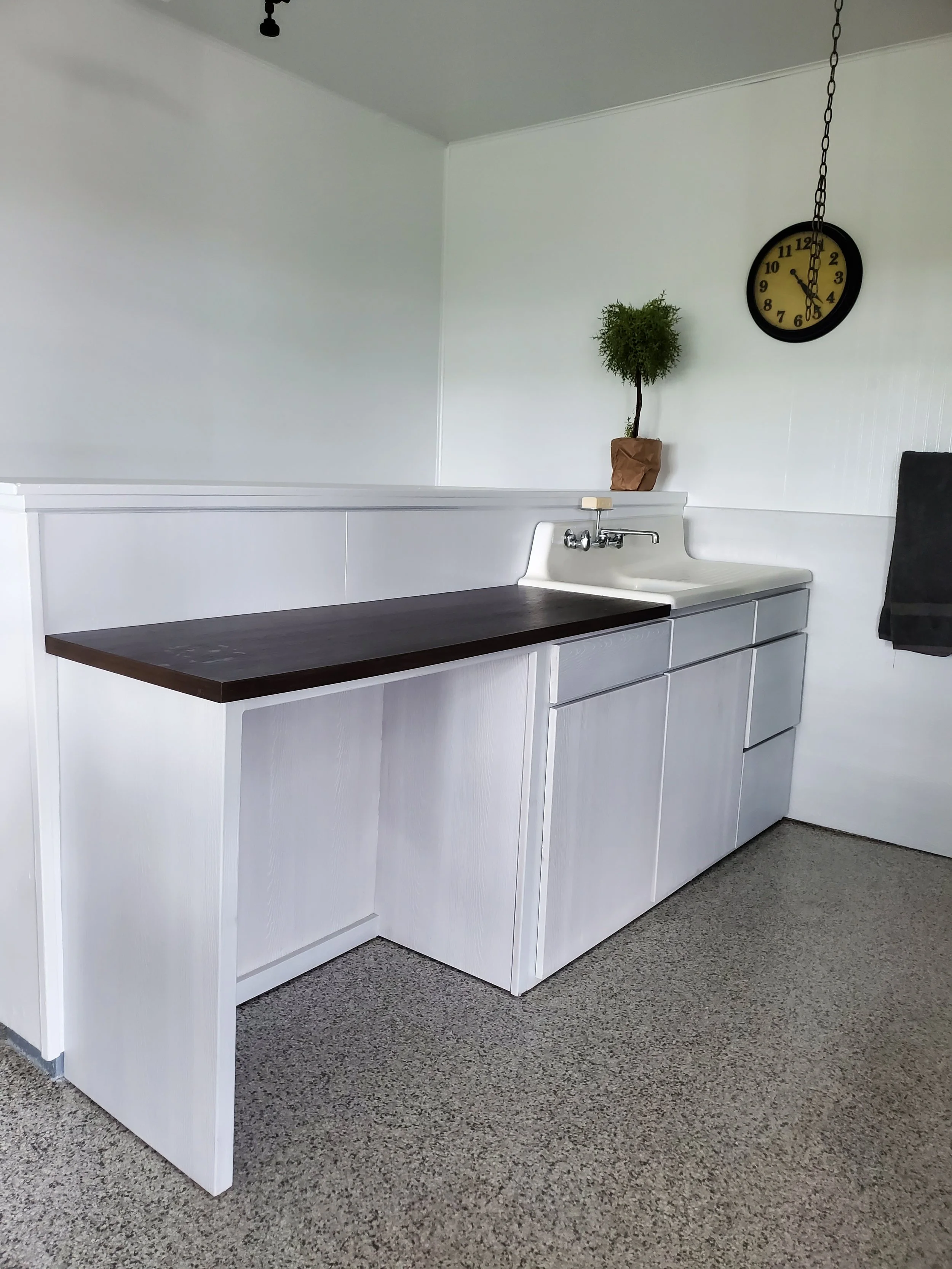 polycraft-plus-ACRE-laundry-kitchen-countertop-remodel.jpg