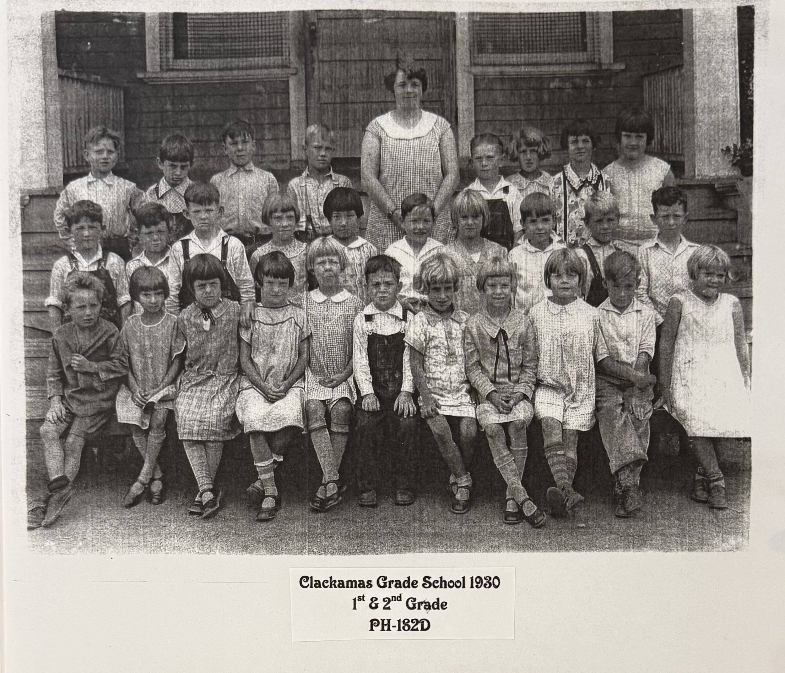 PH-182(D): Clackamas Grade School (First and Second Grade, 1930)