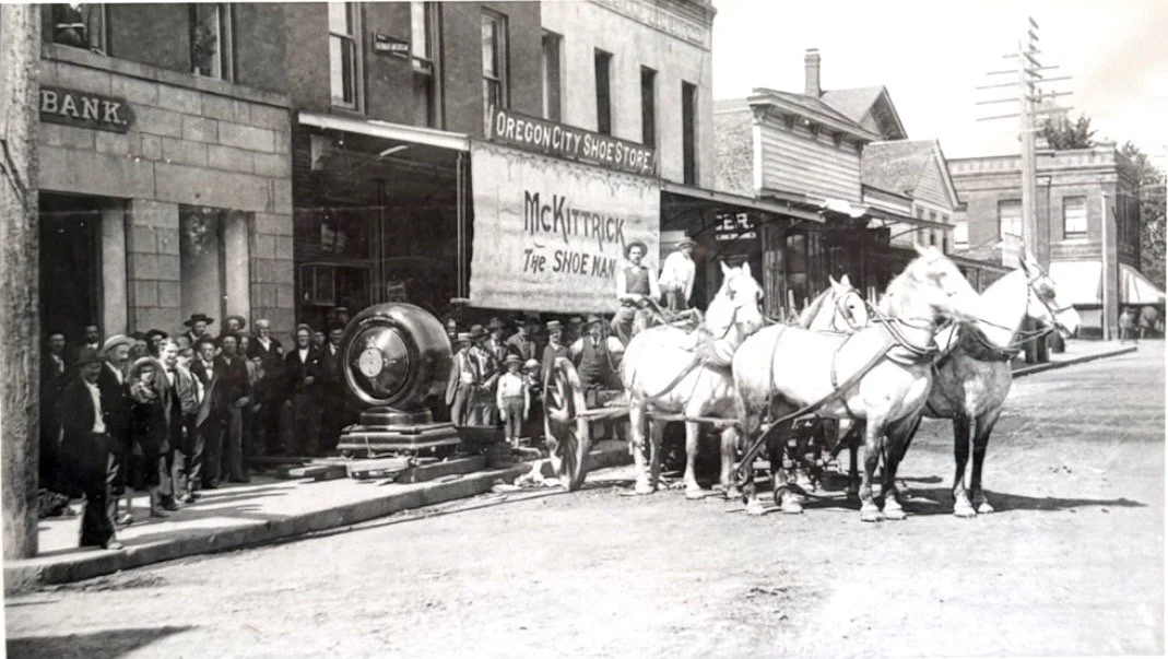 1896 - McKittrick's Oregon City Shoe Store, located at 670 Main Street (#33)