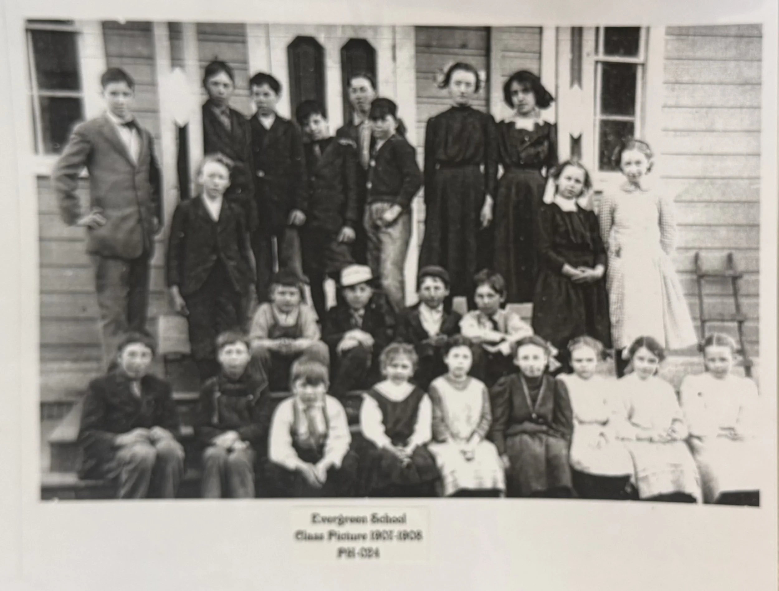 PH-024: Evergreen School, Redland (Class 1907-1908)