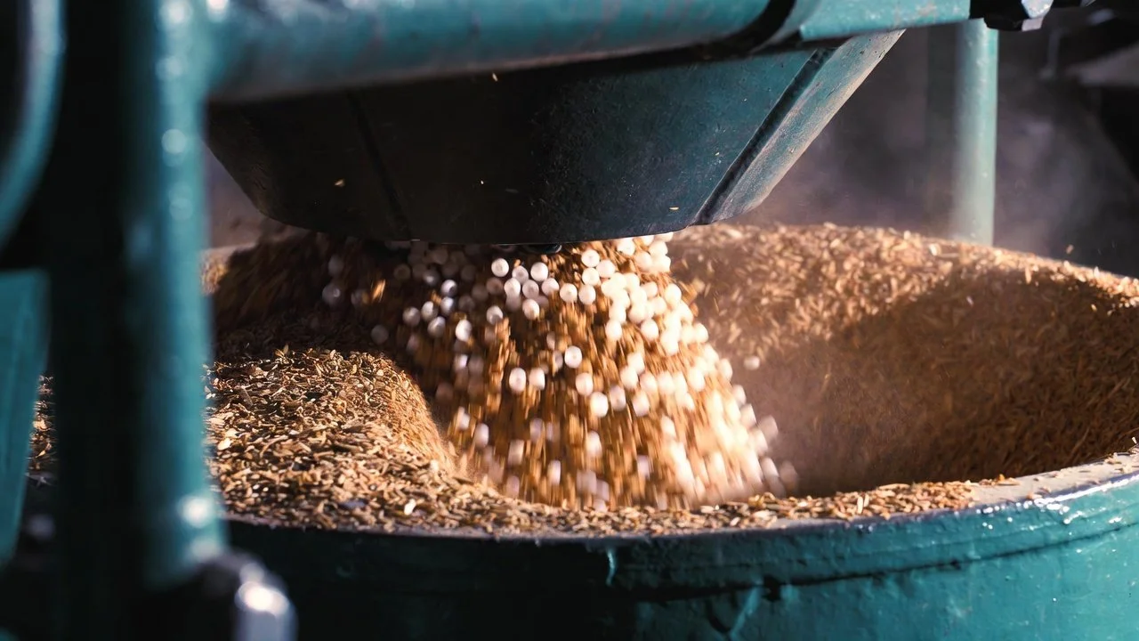 Wood Plastic Composites: Why the Continuous Mixer Outperforms Twin-Screw for WPC Processing