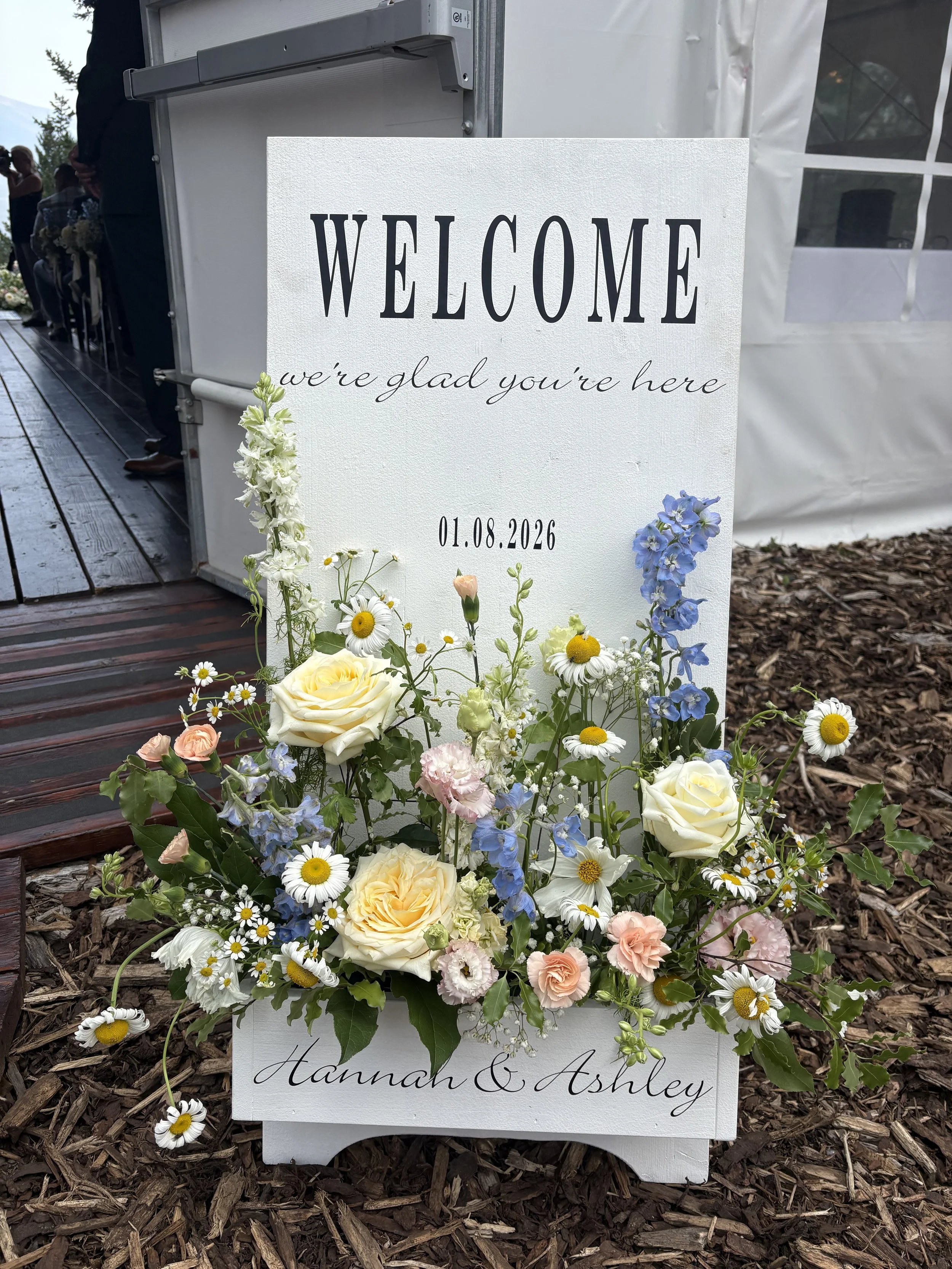 Floral Box Welcome Sign