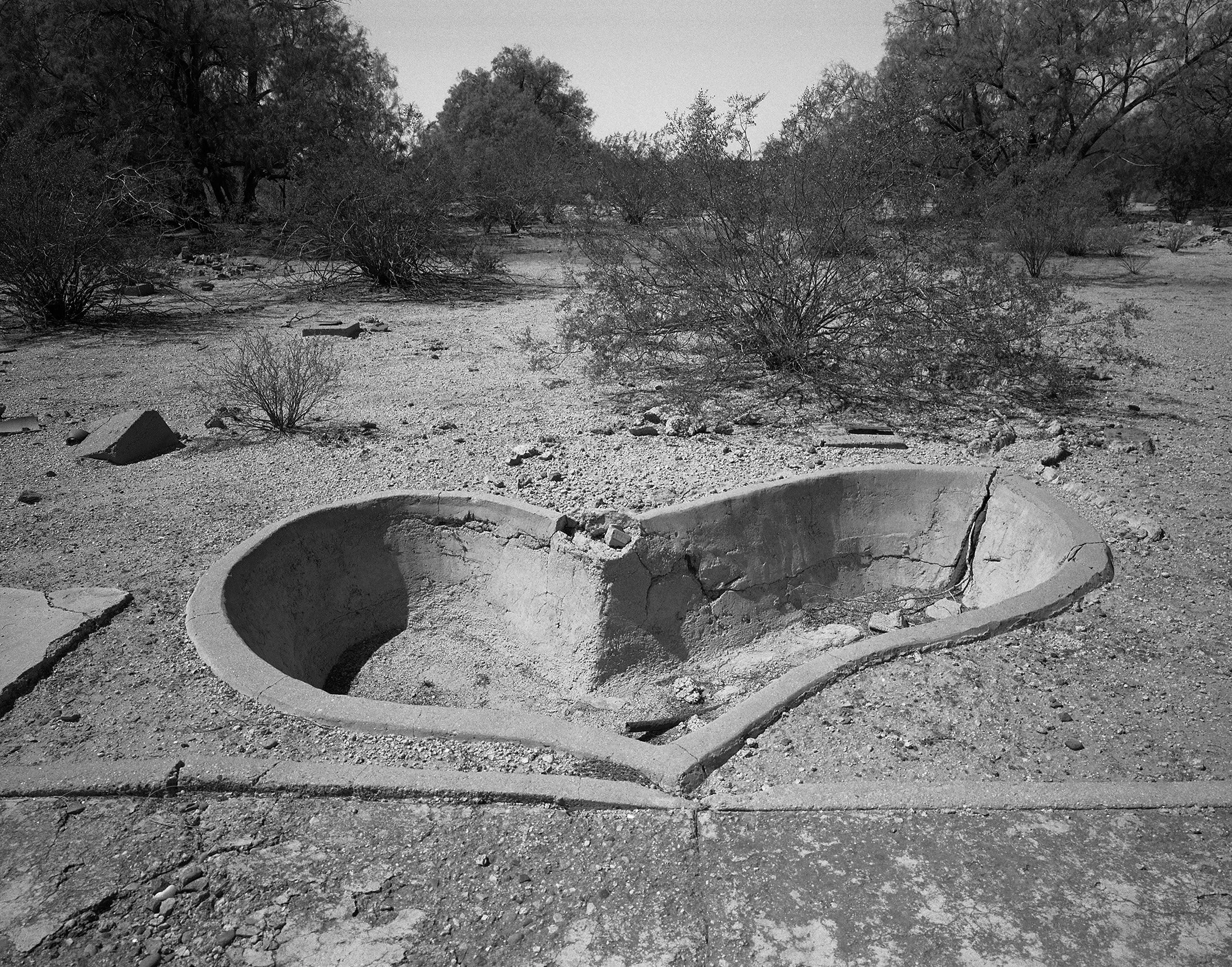 Gila River heart pond.jpg