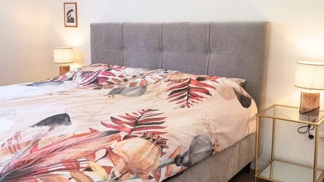 schlafbereich-doppelbett-ferienhaus-sonnentraum.jpg