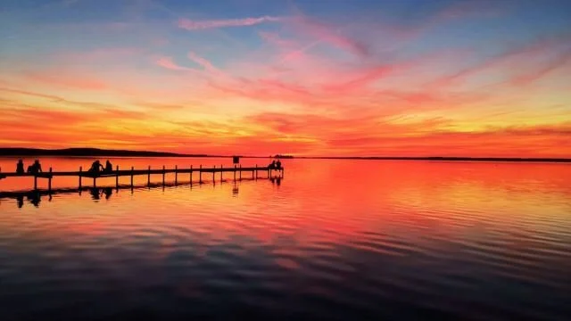 sonnenaufgang-steinhuder-meer-mit-steg.jpg