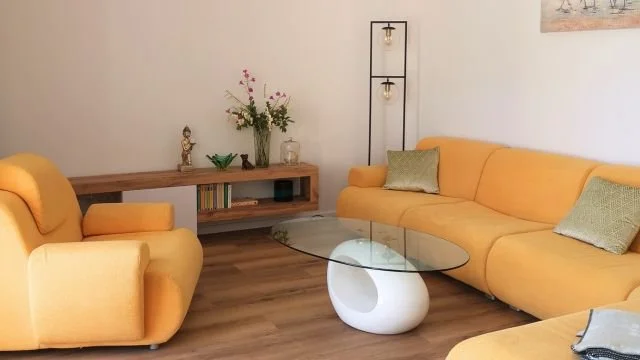 ferienhaus-sonnentraum-wohnzimmer.jpg