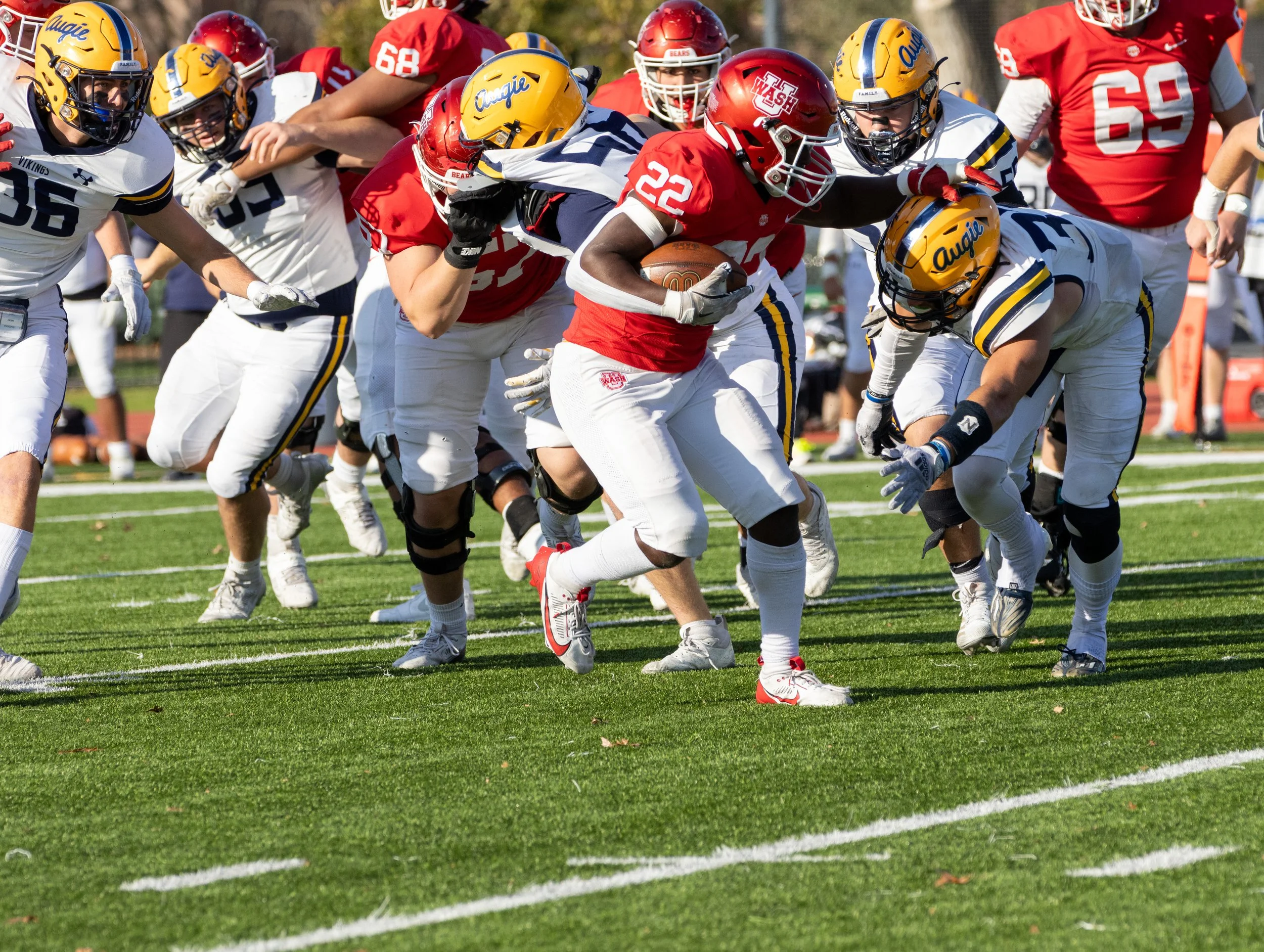 WASHU Football-5.jpg