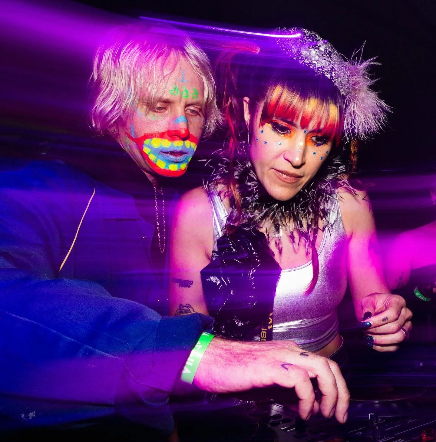 SF has risen from the dead #hydefm 

Photos by @canalknight