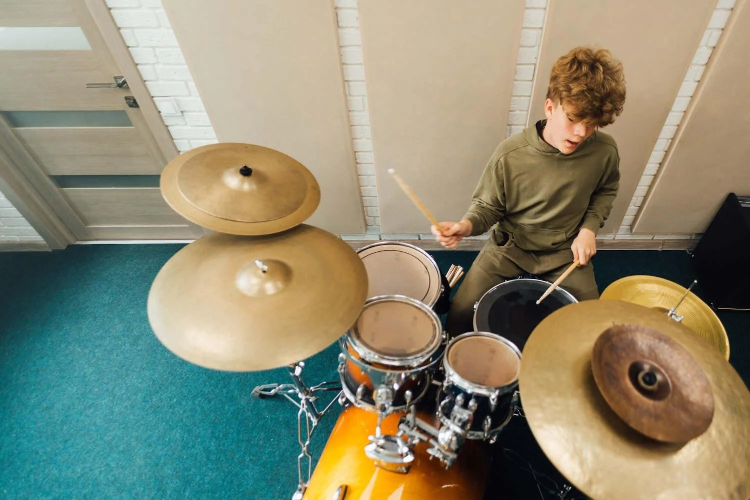 Learn drums and percussion with professional teachers
