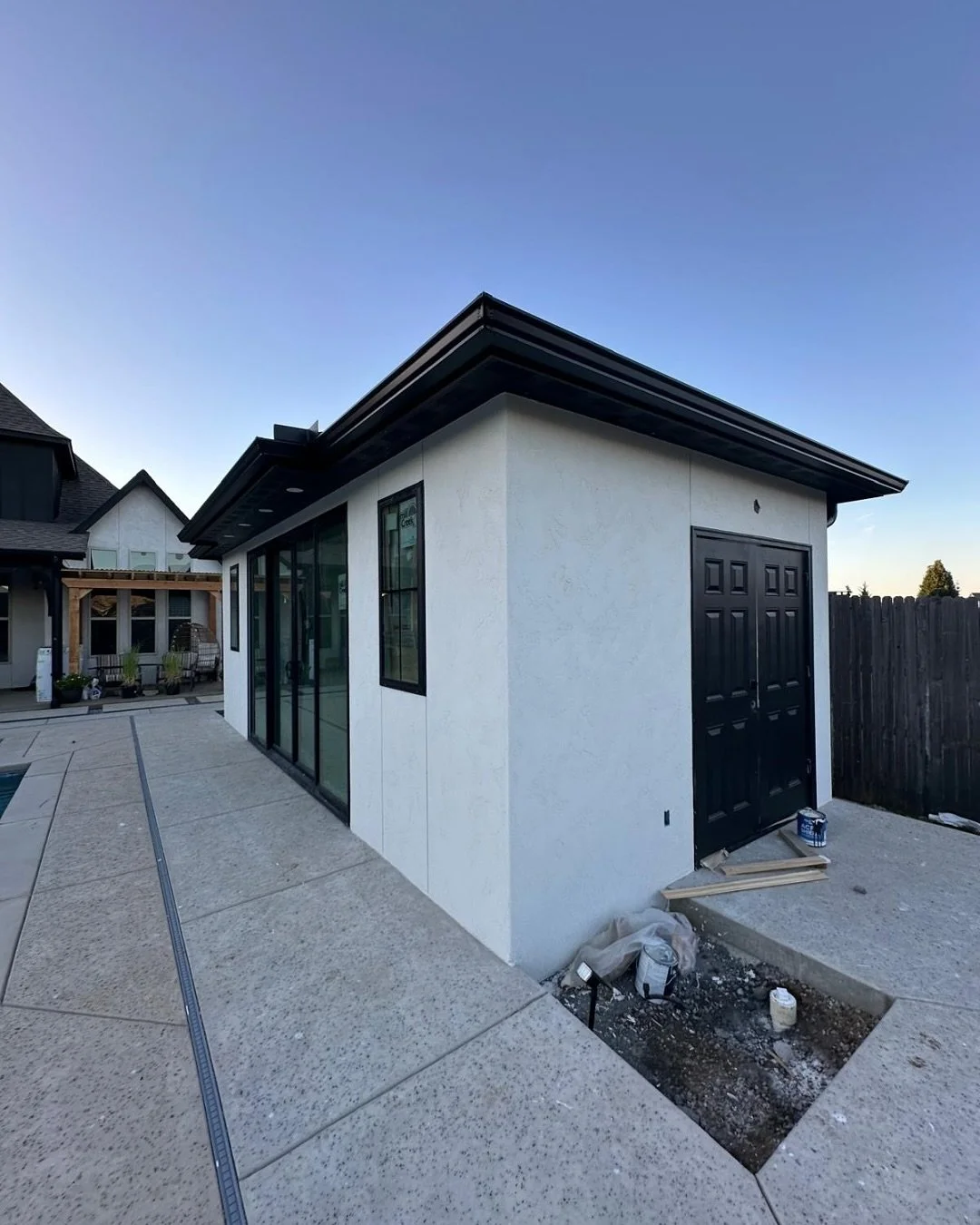 Guttes on Guest House