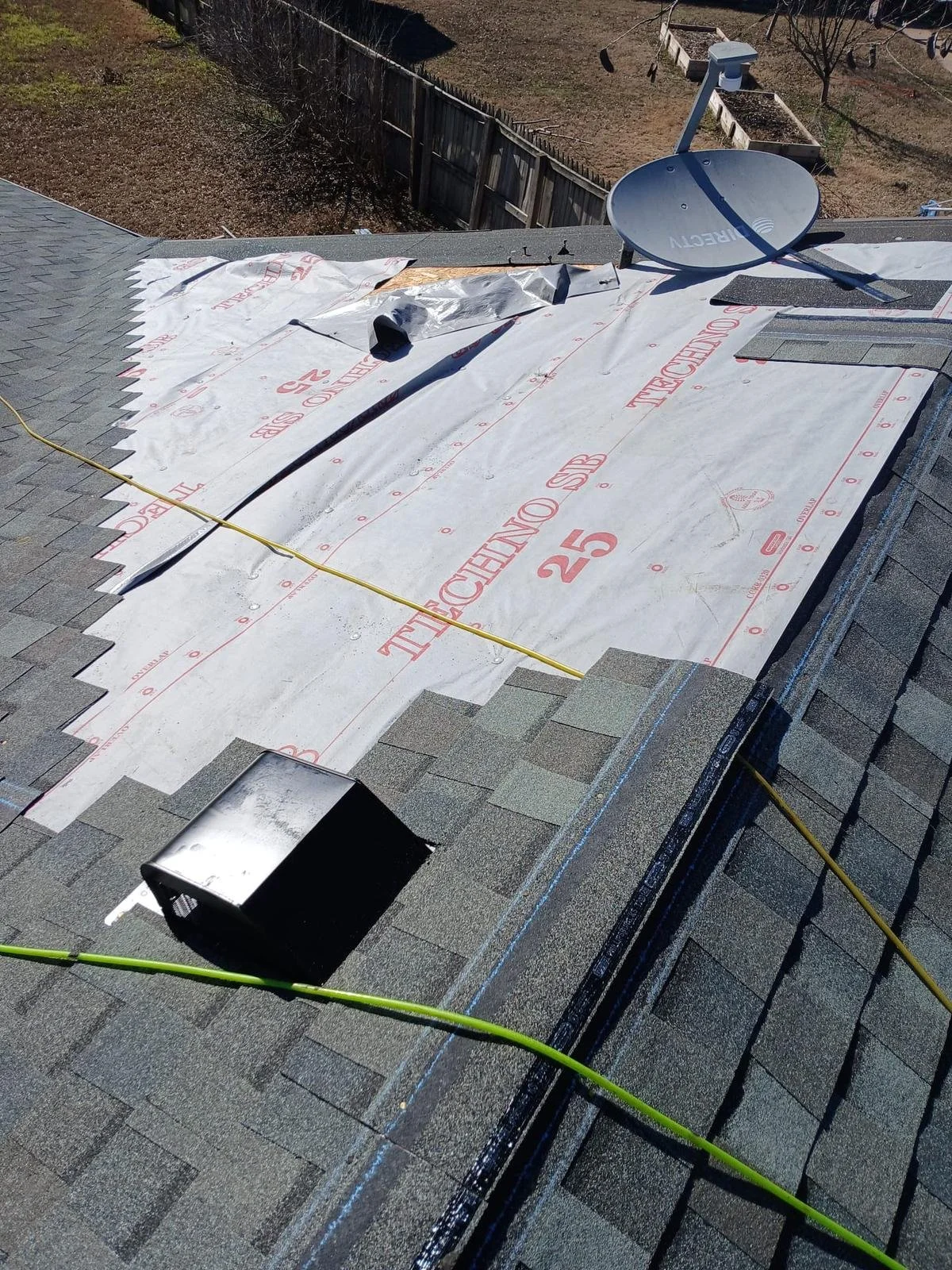 Roof shingles 