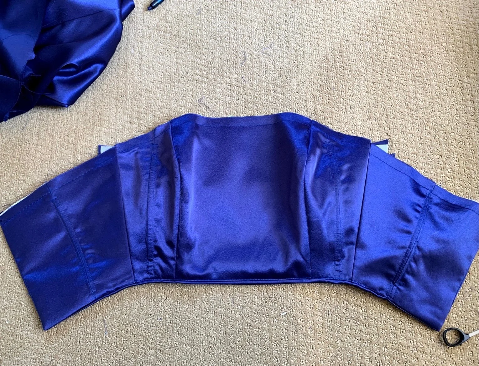 20220128230538-13490690-front-of-dress-bodice (1).jpg