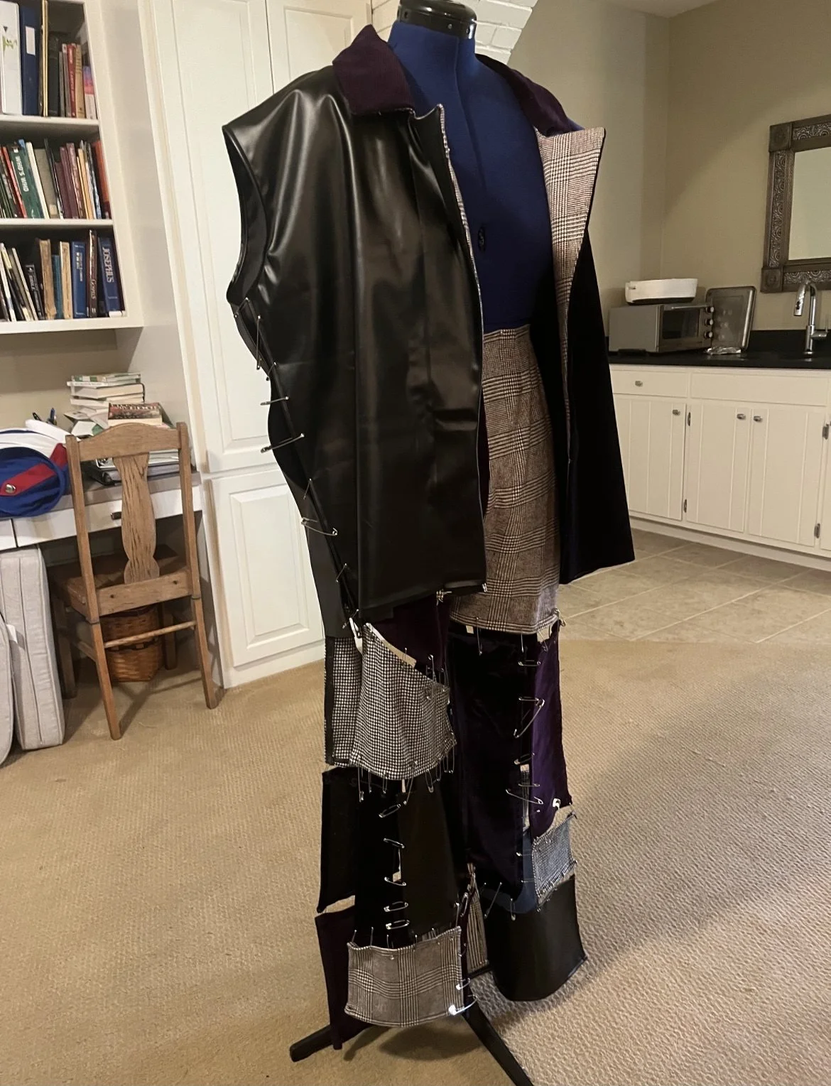 20230111222009-15302446-process-of-attaching-pattern-pieces-together-using-safety-pin-technique (1).jpg