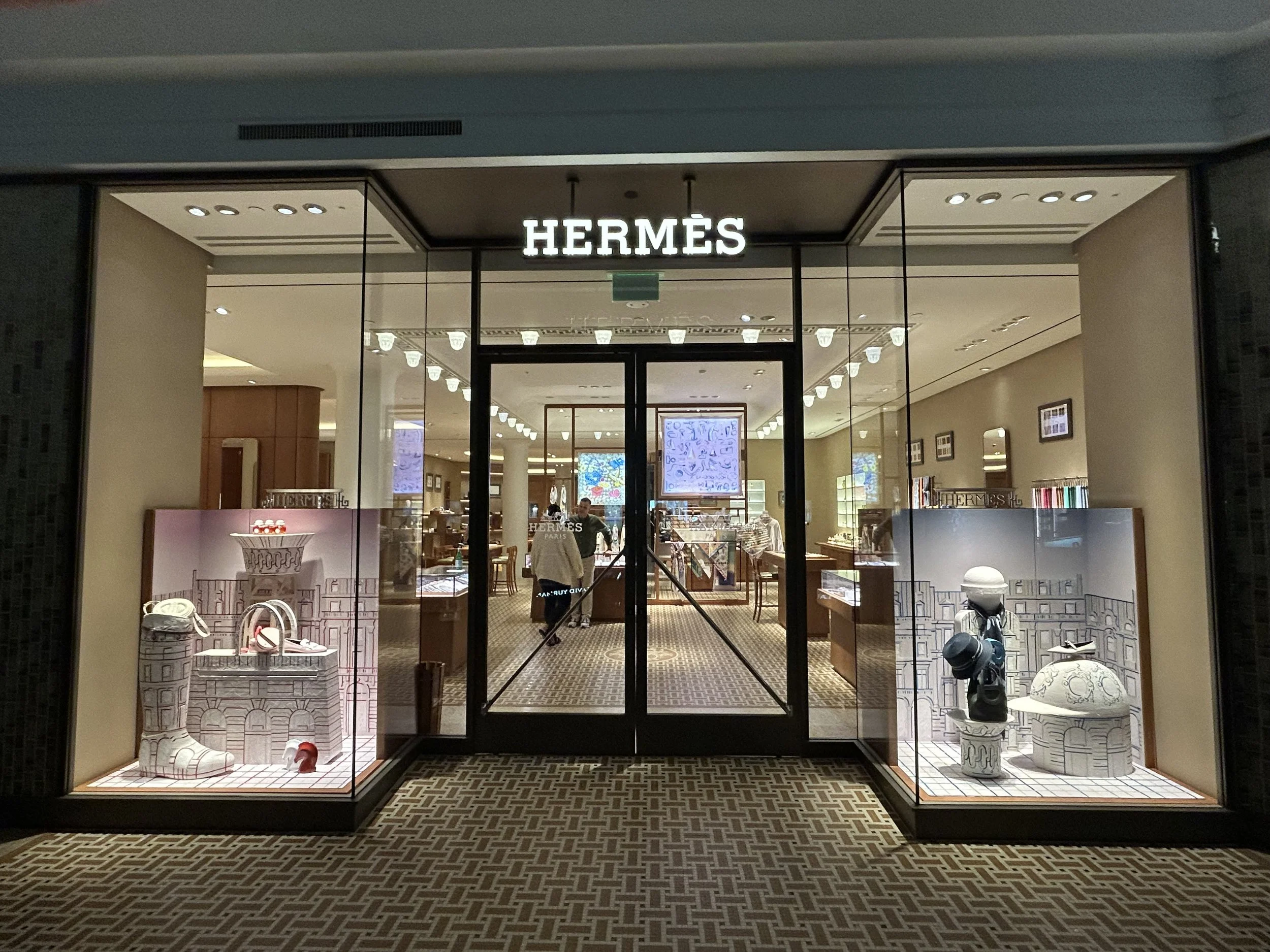 Short Hills Store Q2