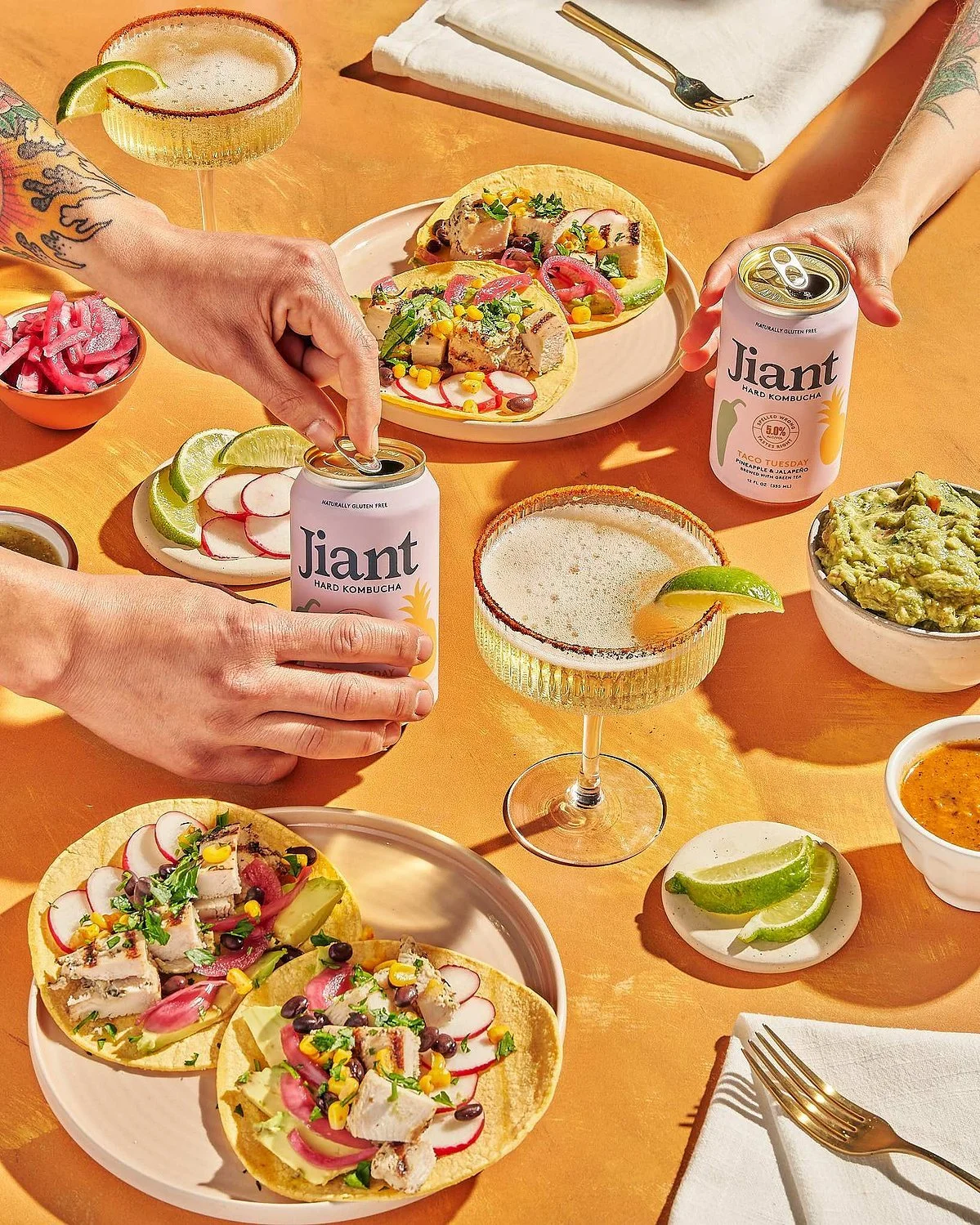 jiant-hard-kombucha-cans-tacos.jpg