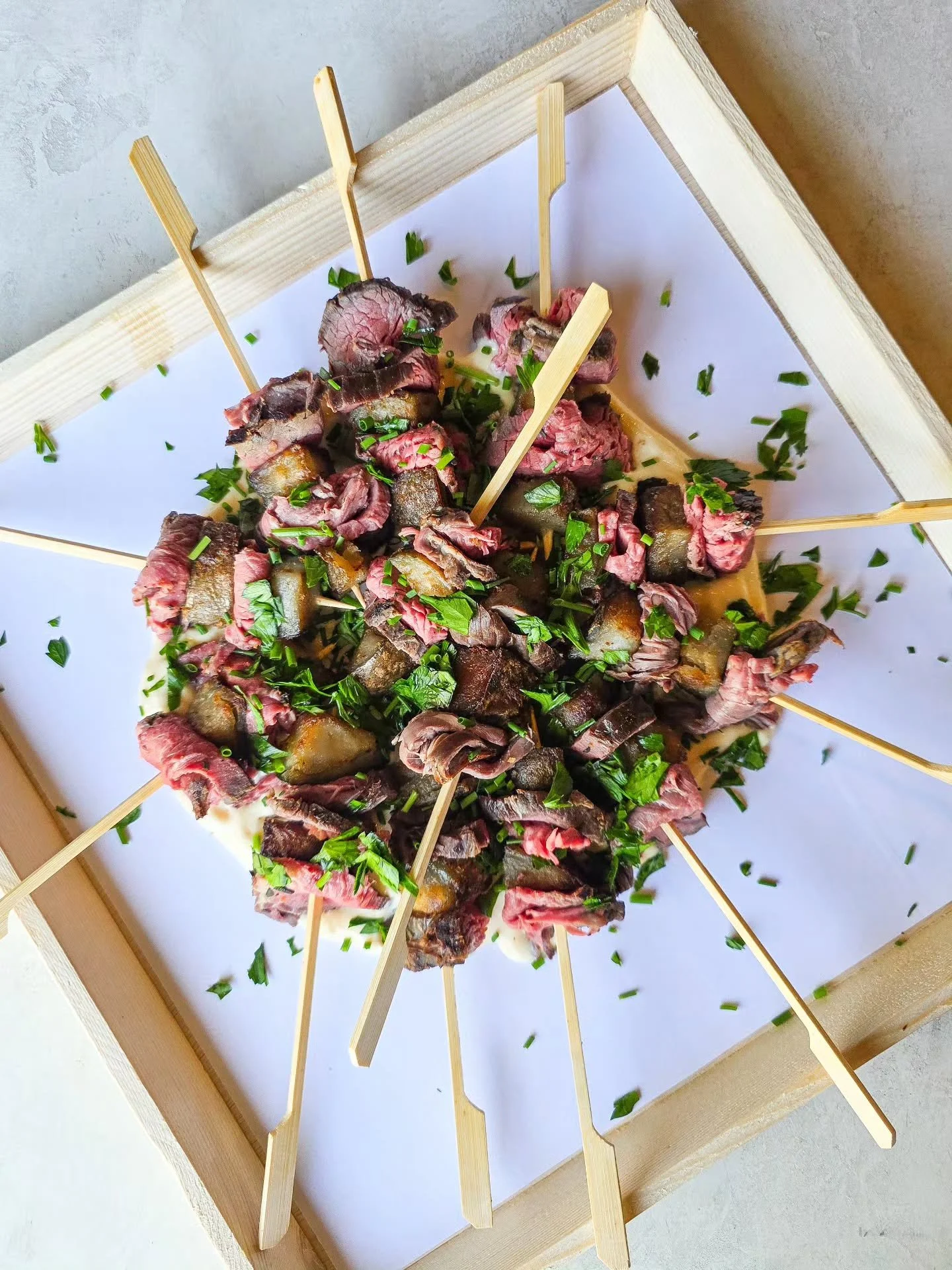 Food highlights from last week's nonprofit dinner honoring @threesistersgardenproject 

We had the joy of feeding 150 generous and thoughtful guests while celebrating so many of the things we care most deeply about: supporting and strengthening our l