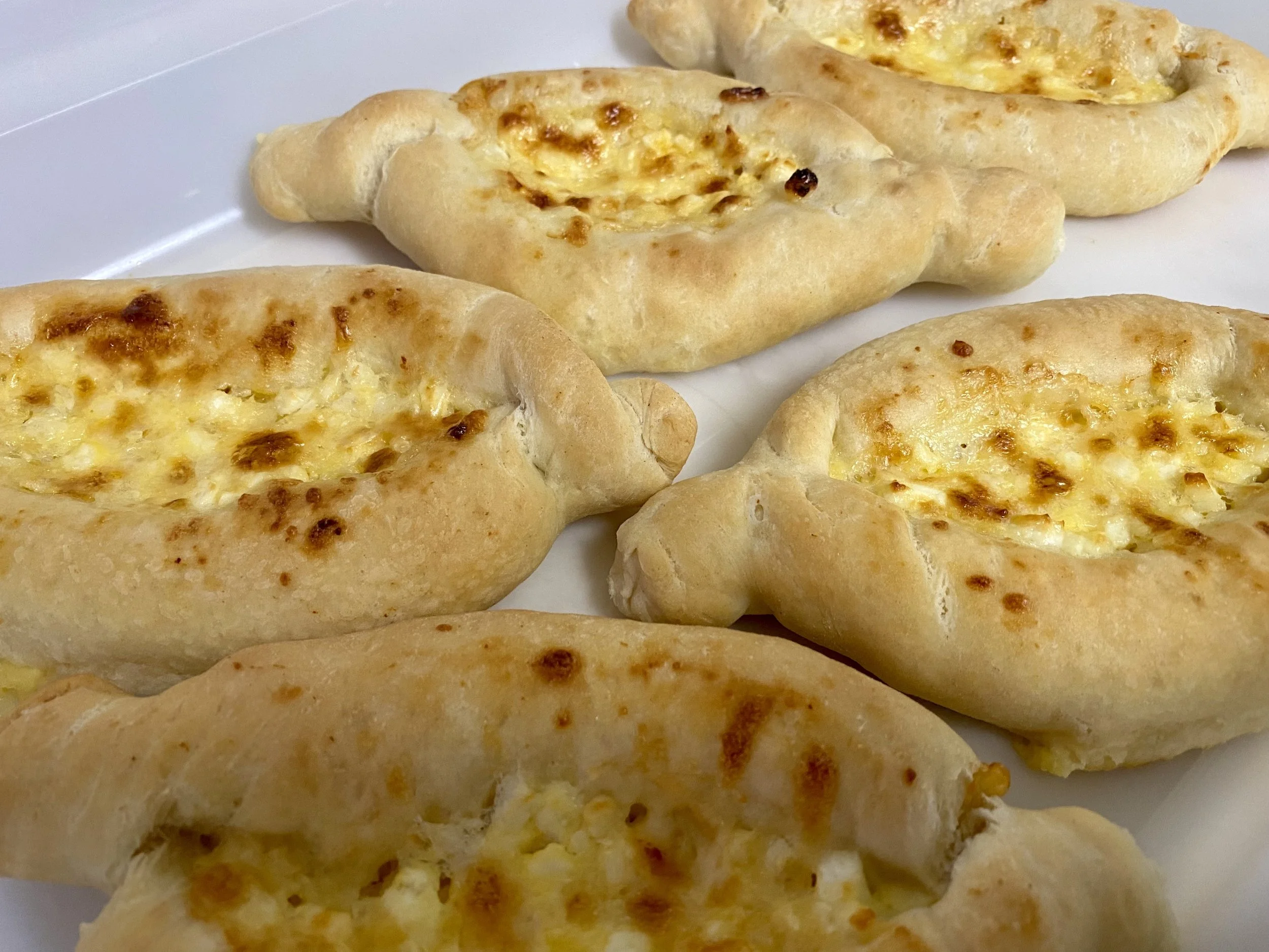 Khachapuri.jpg
