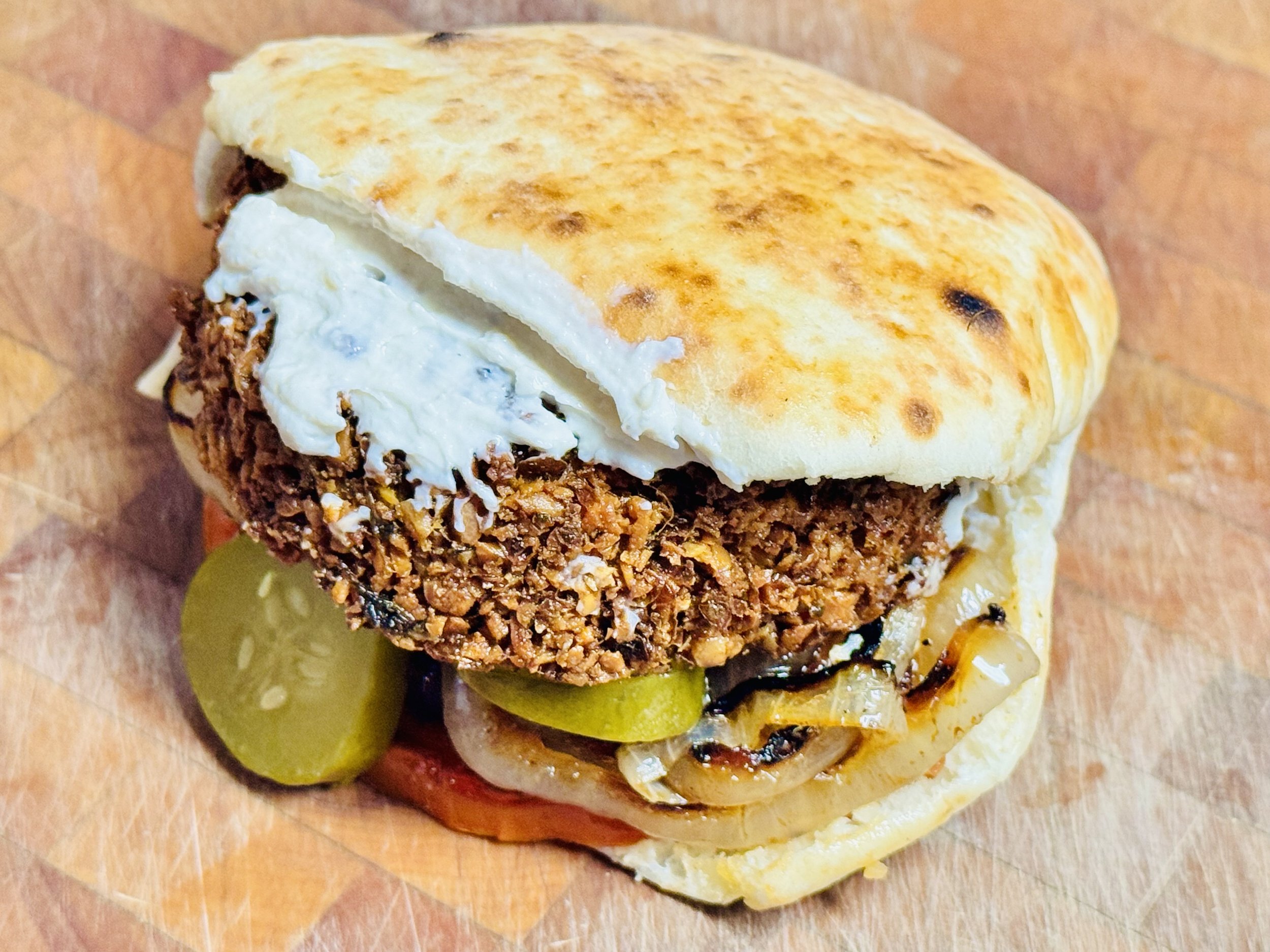 falafel burger.jpg