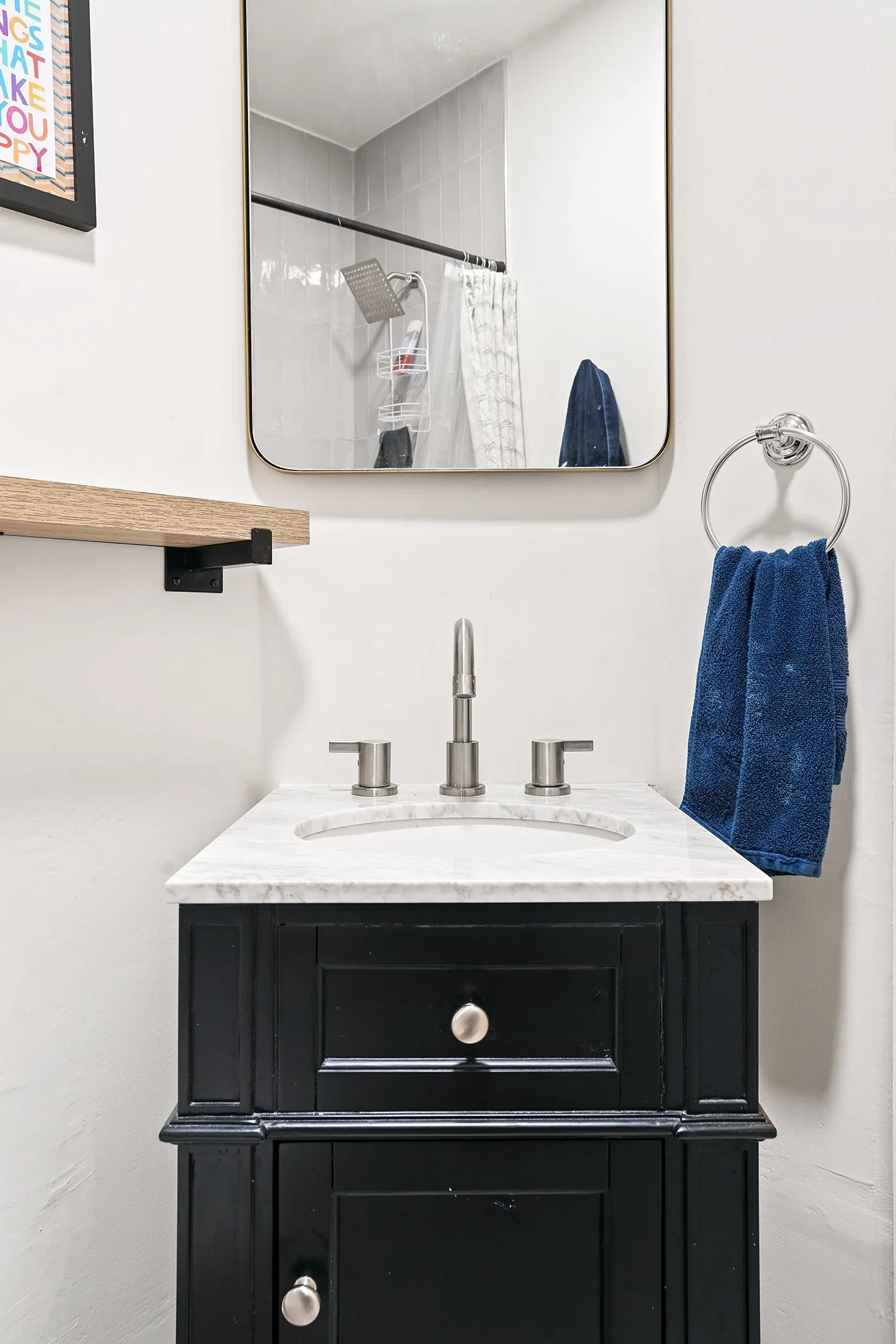 Unit A [ Main Level ] Second Bathroom