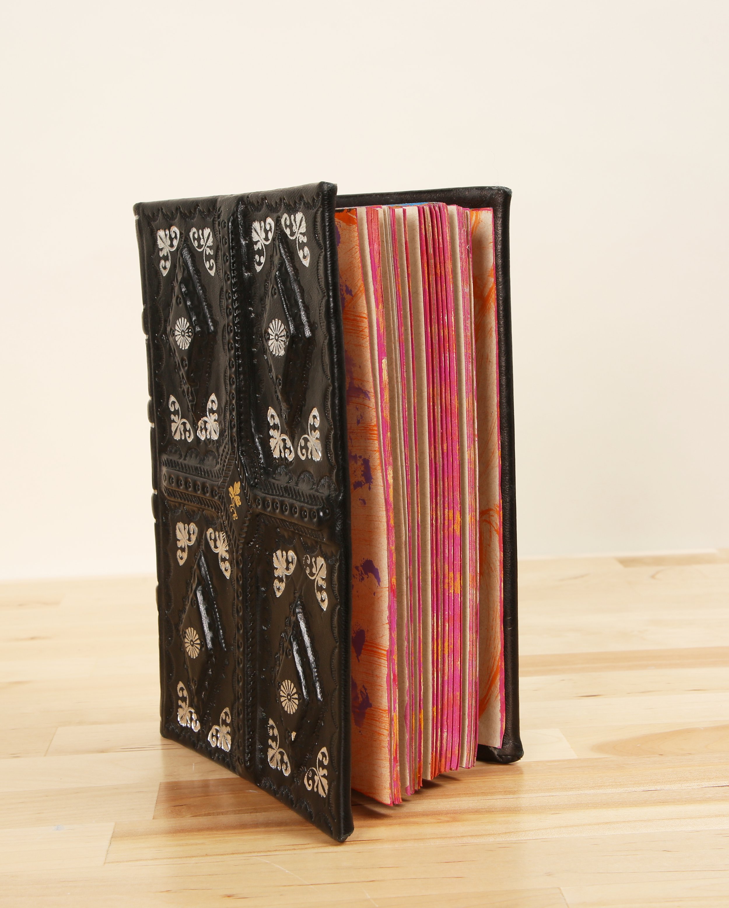 Black__2.jpg