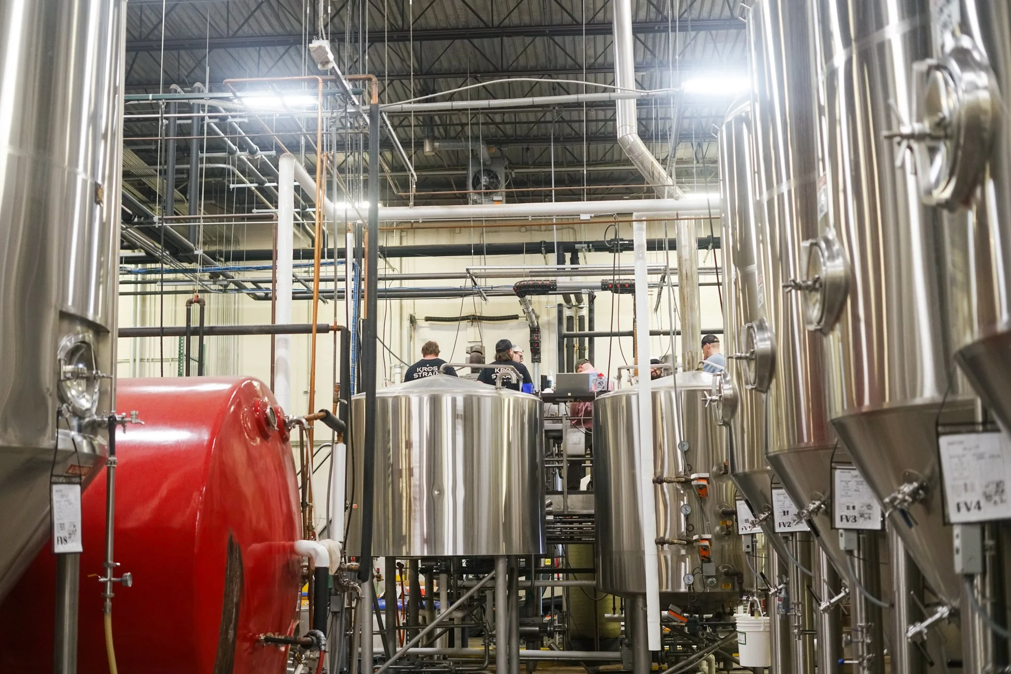 The Best Manufacturing Partnerships Go Beyond Production