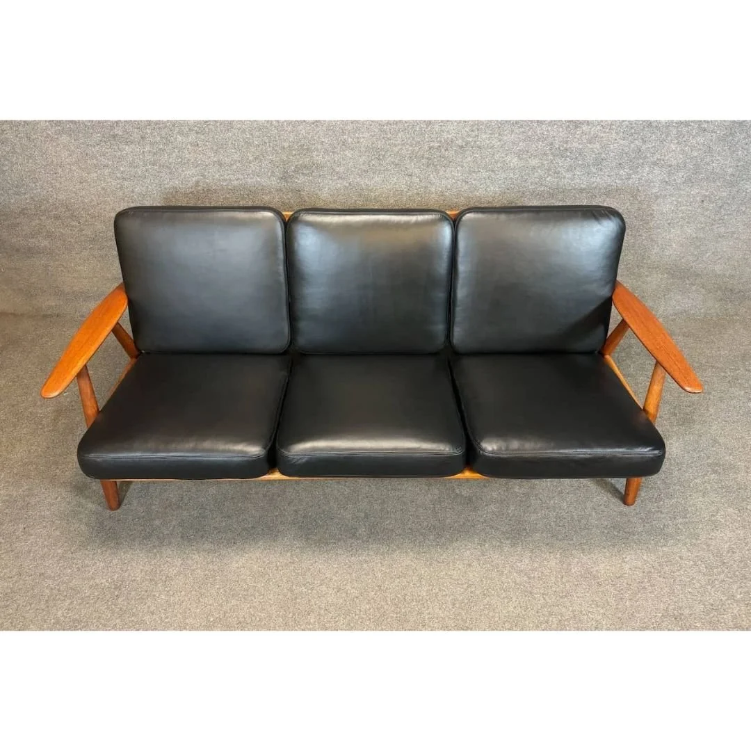 Seating Squares (1).jpg