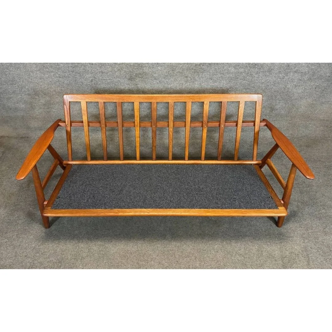 Seating Squares (3).jpg