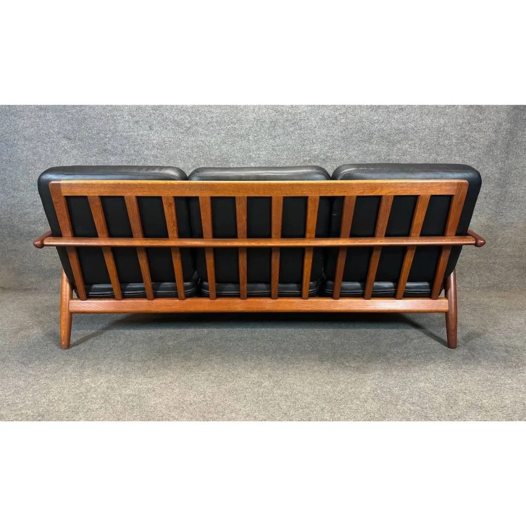 Seating Squares (4).jpg