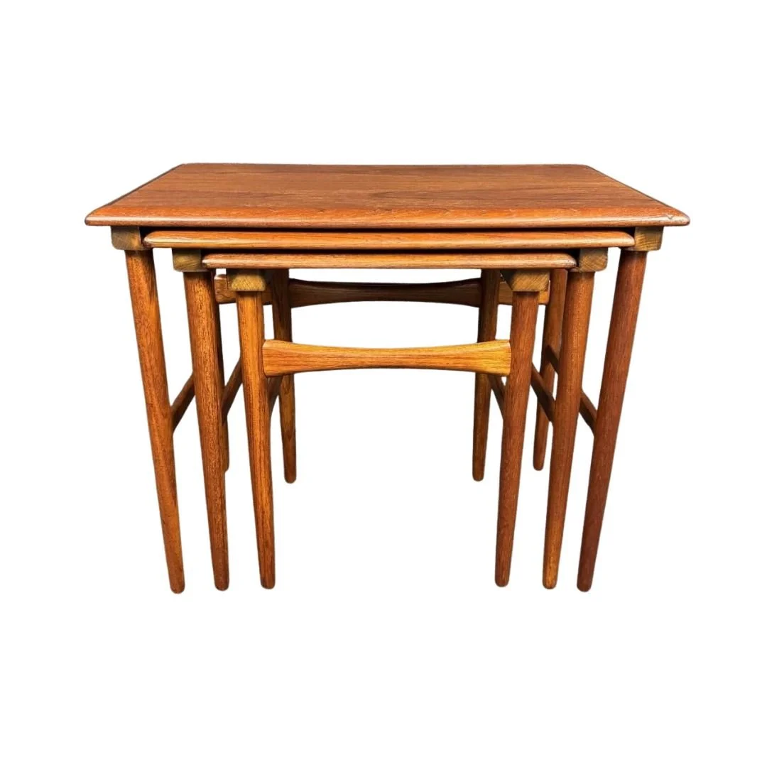 Tables as Squares (4).jpg