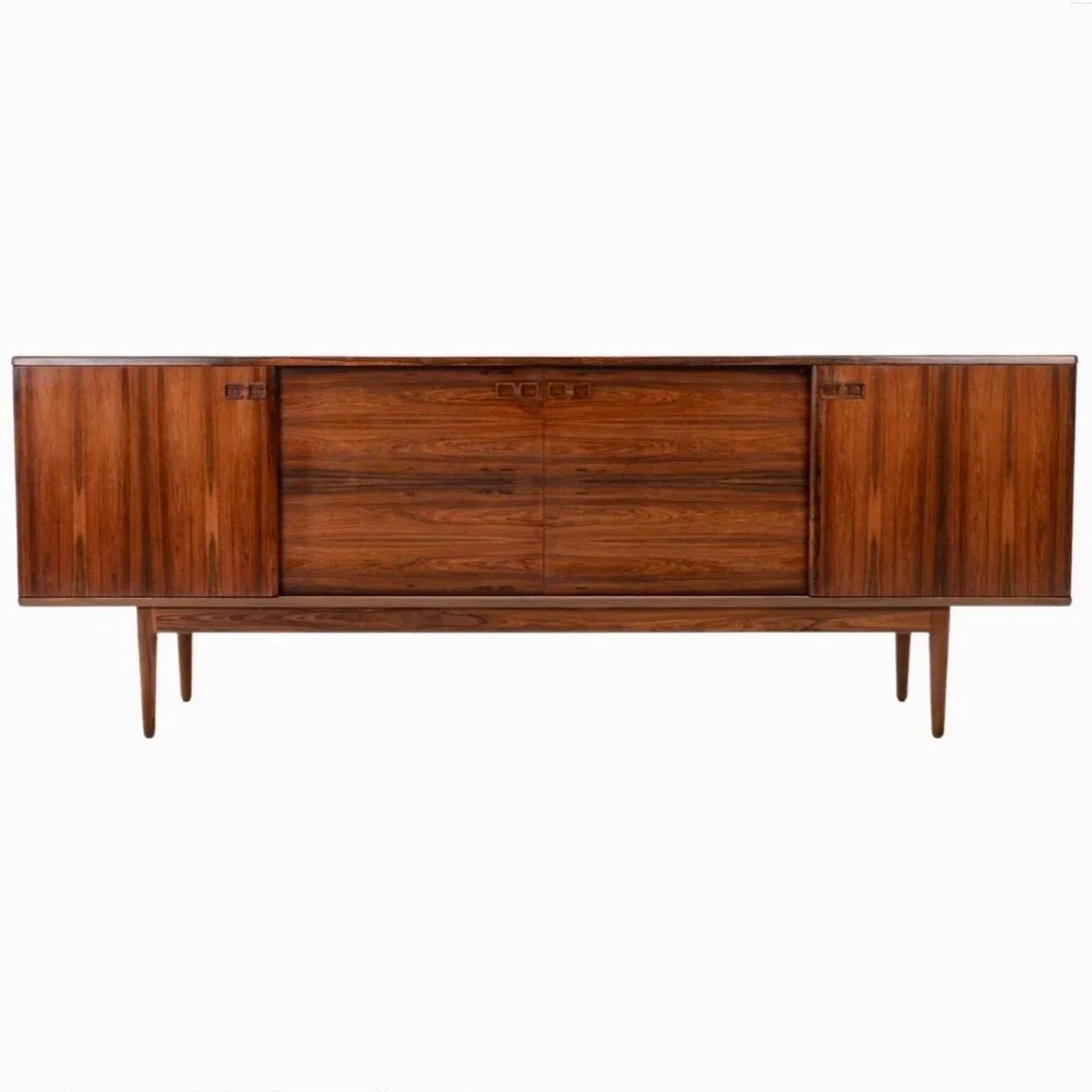 Credenza 7