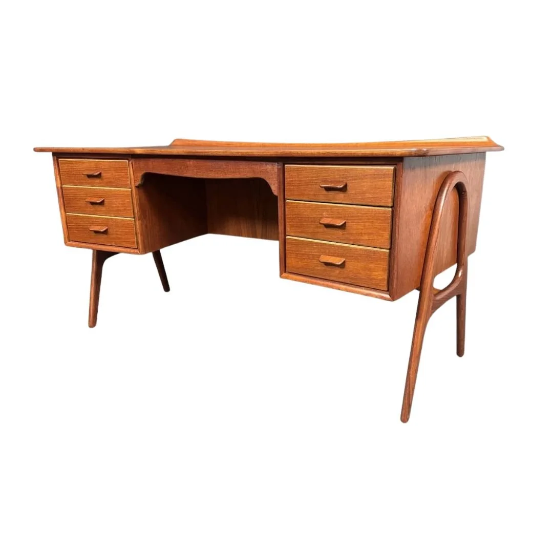 Tables as Squares (4).jpg