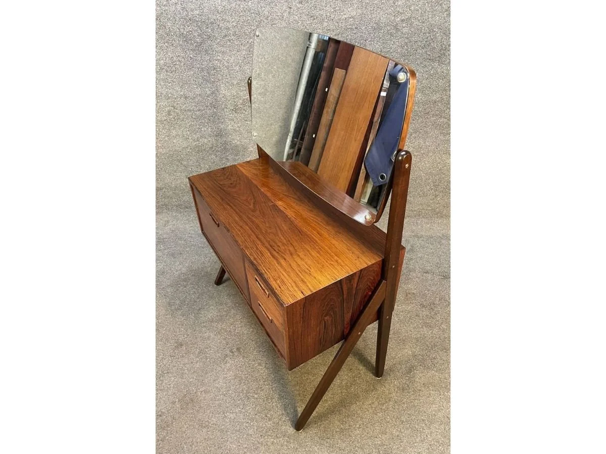 Tables - (4x3) (7).jpg