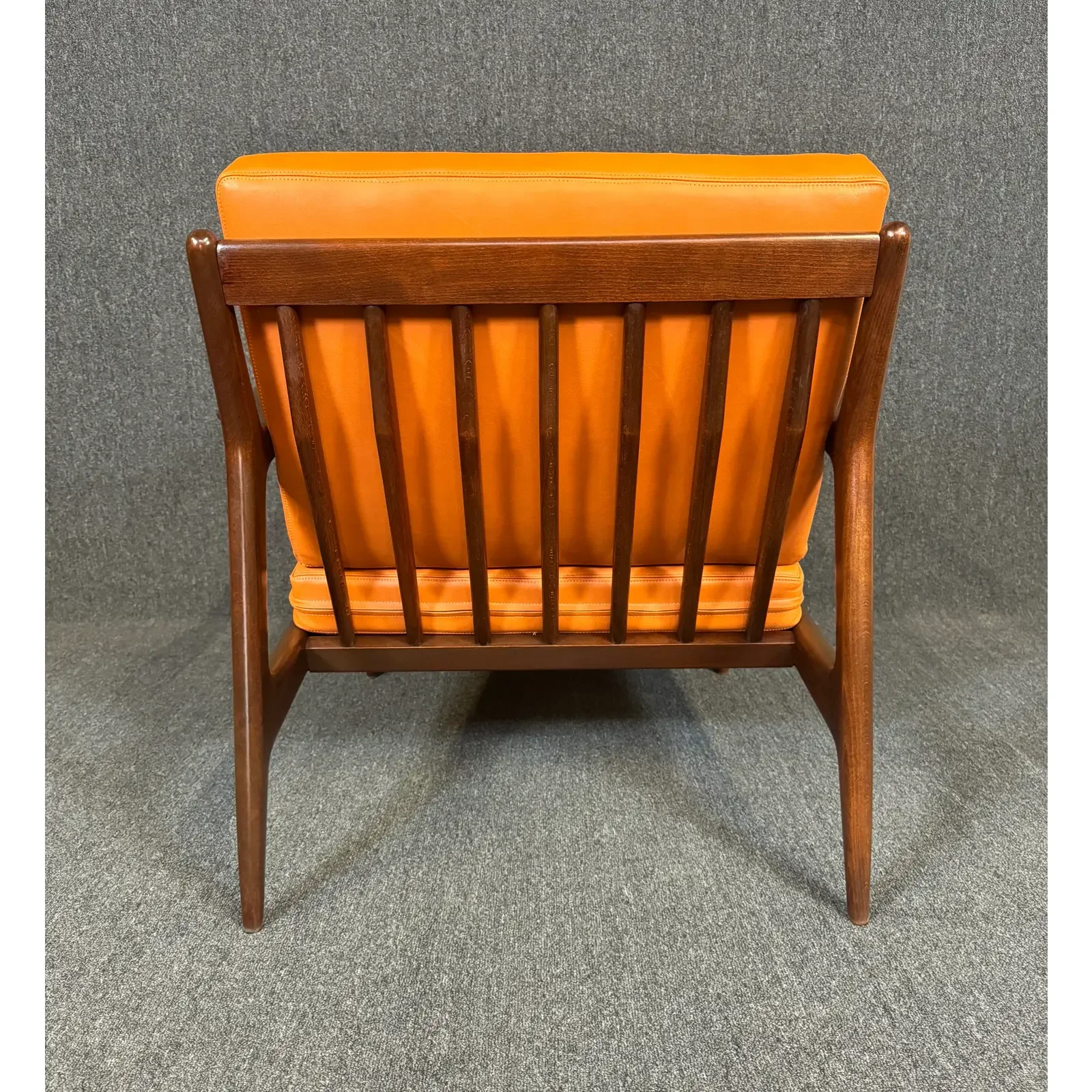 vintage-danish-mid-century-modern-lounge-chair-by-kofod-larsen-for-selig-2840.webp