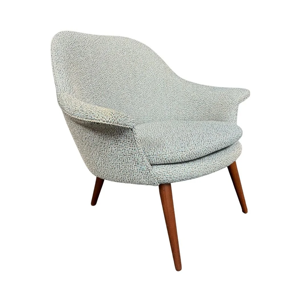 Seating Squares (8).jpg