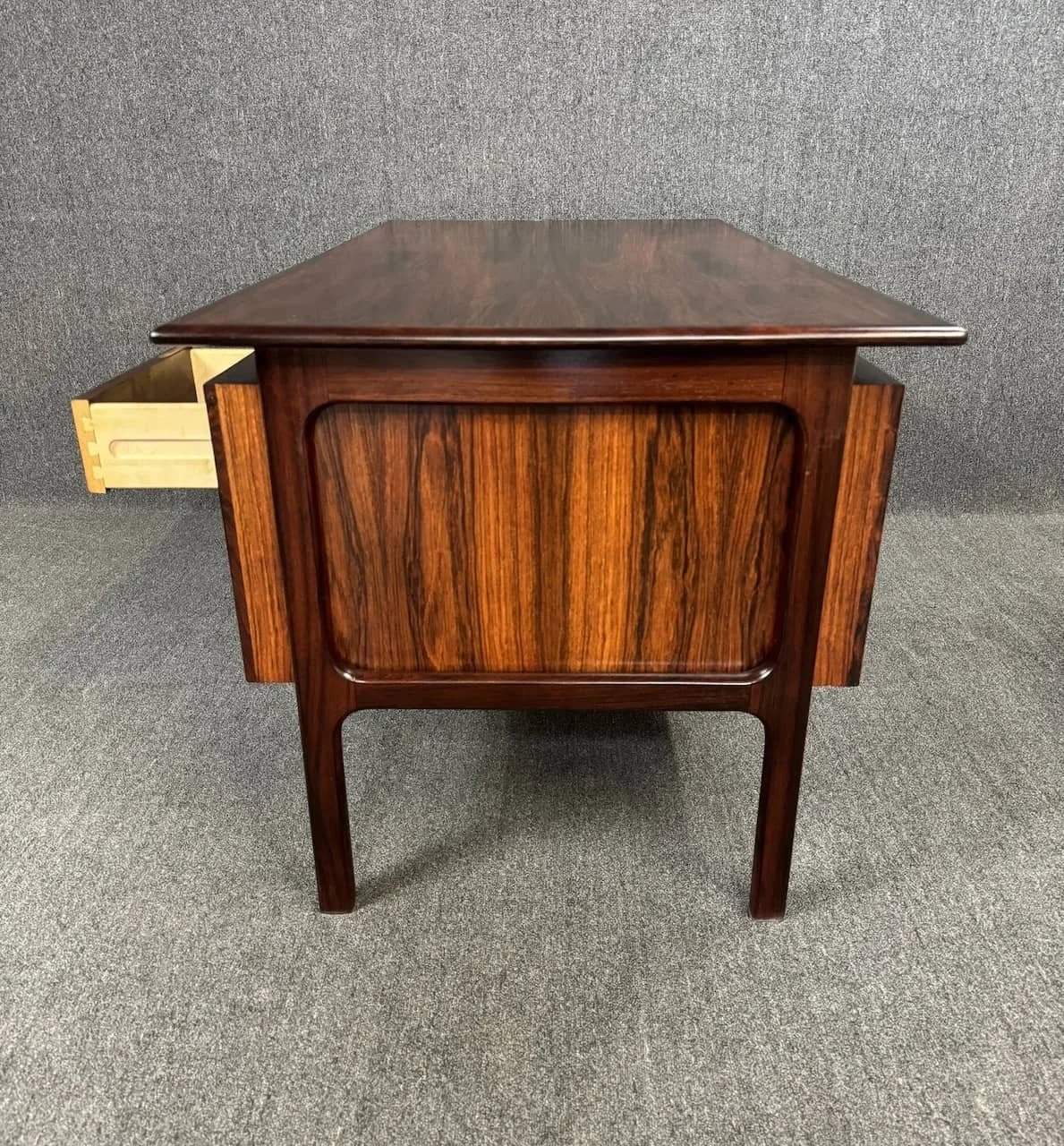 7-2-Vintage+Danish+Mid+Century+Modern+Rosewood+Floating+Desk+by+Gunnar+Falsig+vodder+sibast+scandinavian+modern+mad+men+retro+atomic+mcm+floating+desk.jpeg.jpeg.jpeg