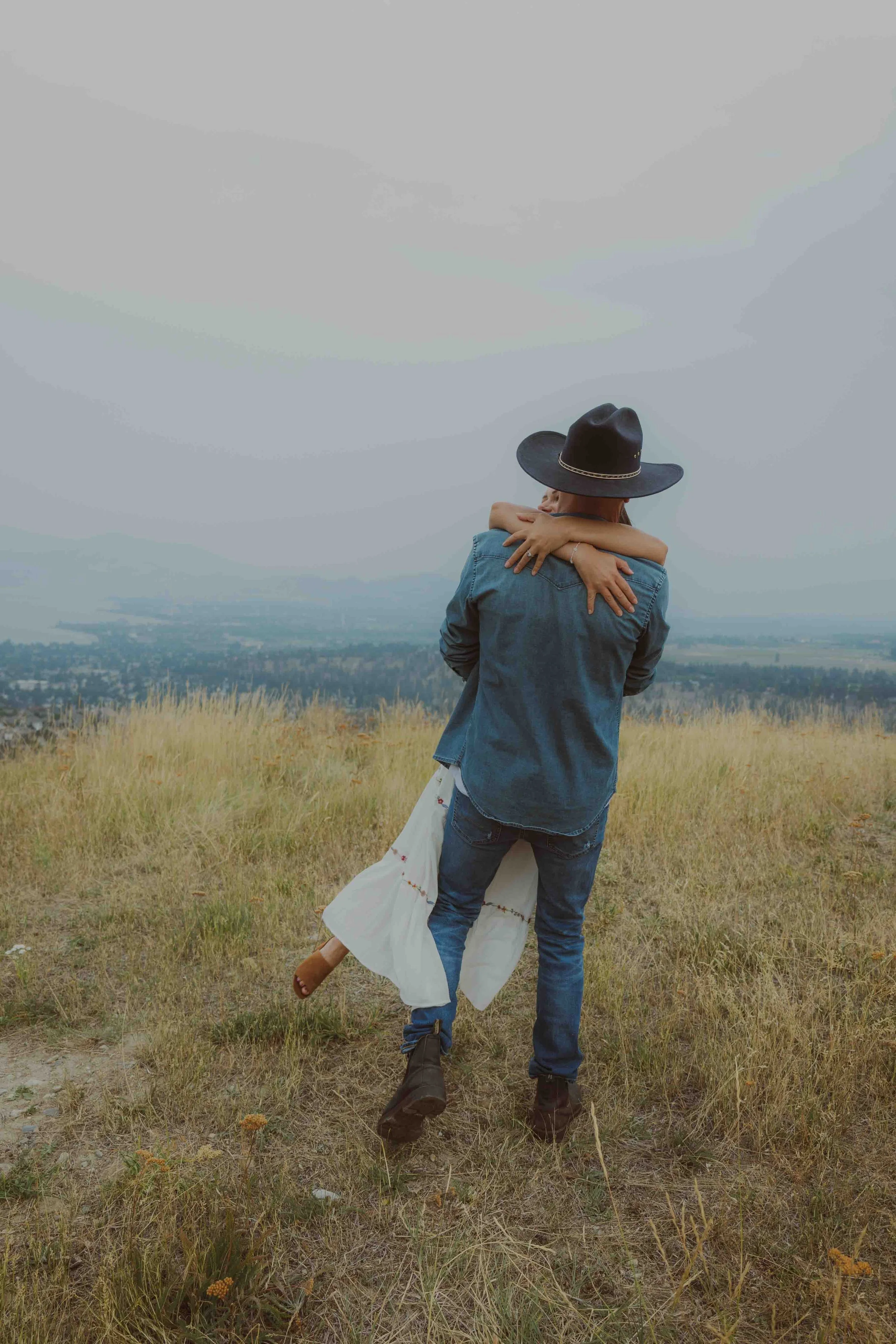 WhitneyPatrickCouplePhotos-23.jpg