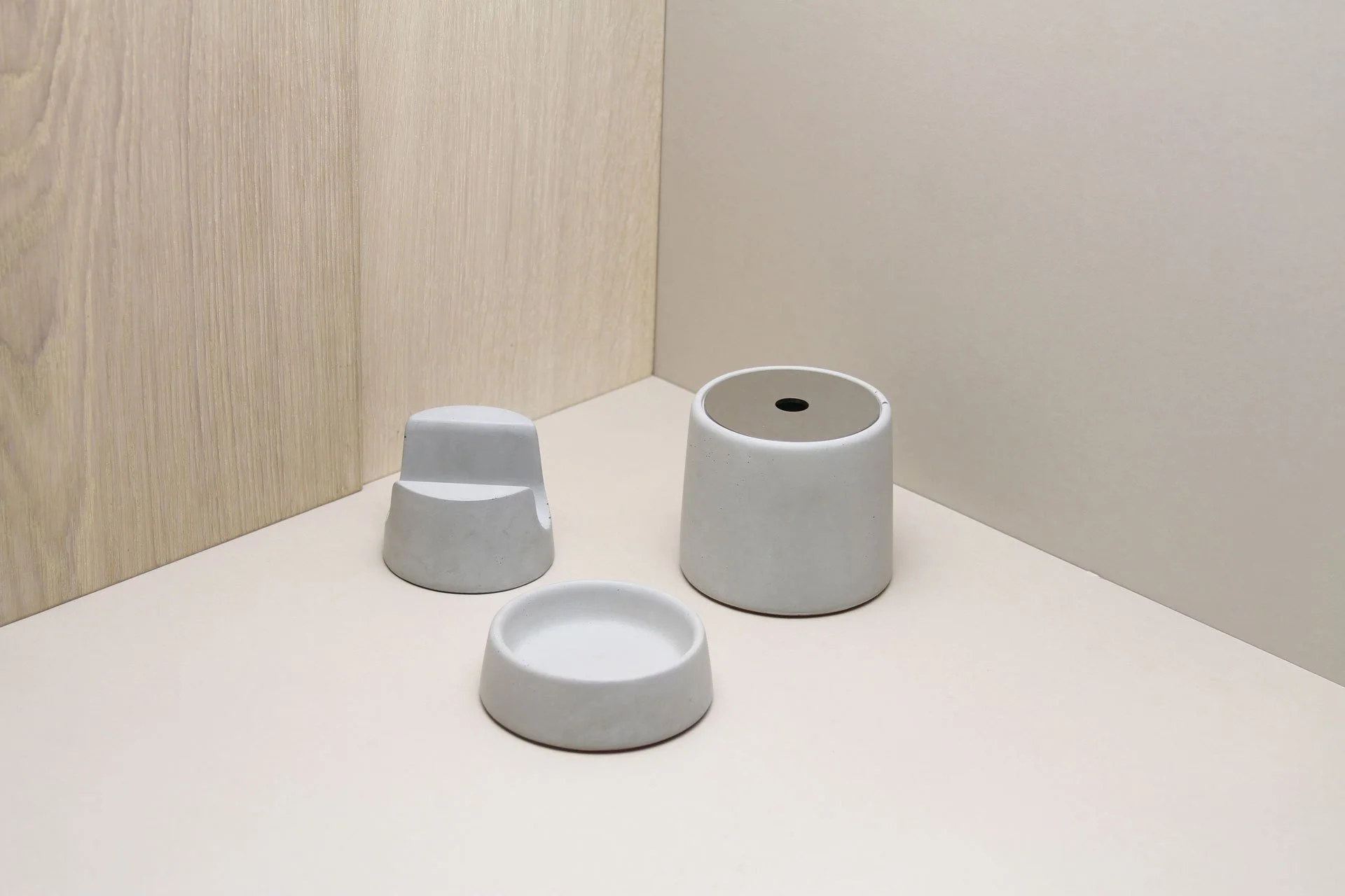 Barbican Concrete Set