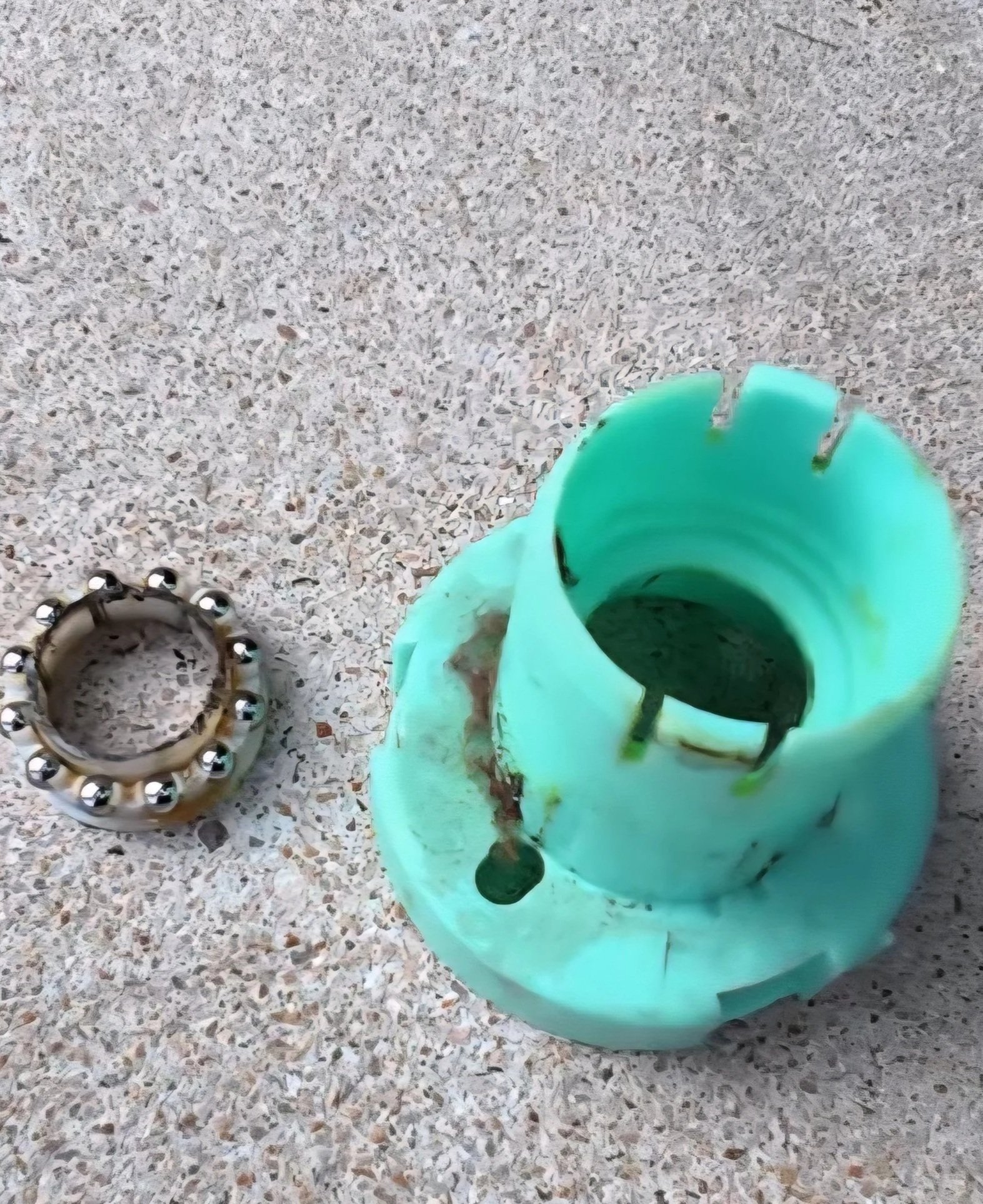 Broken GM plastic bearing.