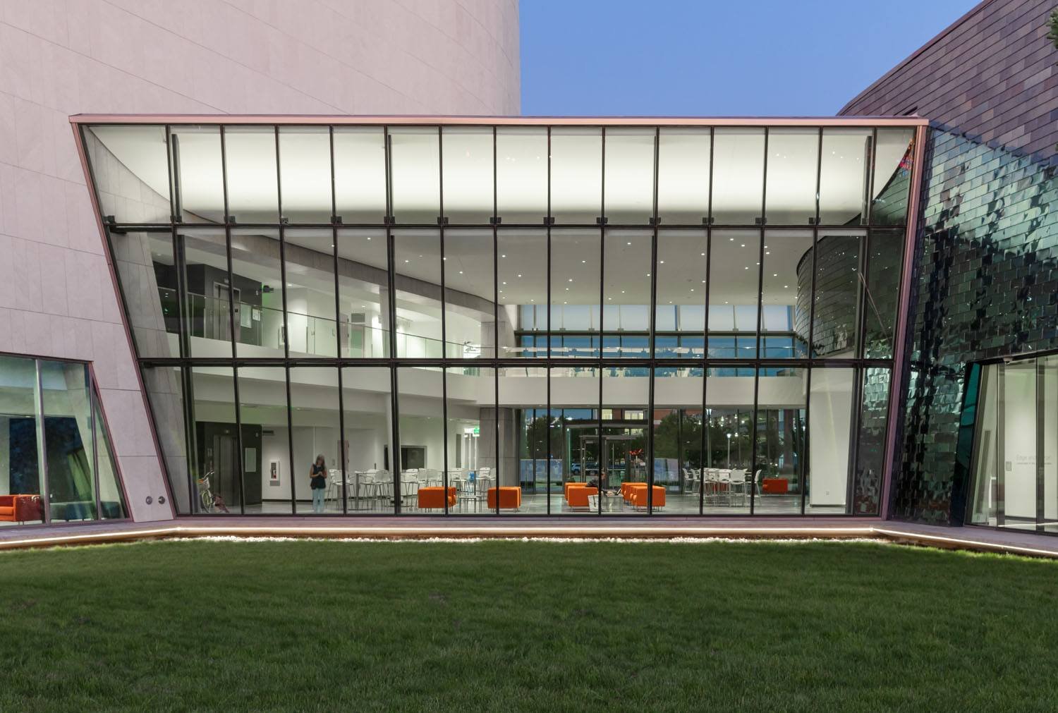 An image of the Cultural Center.