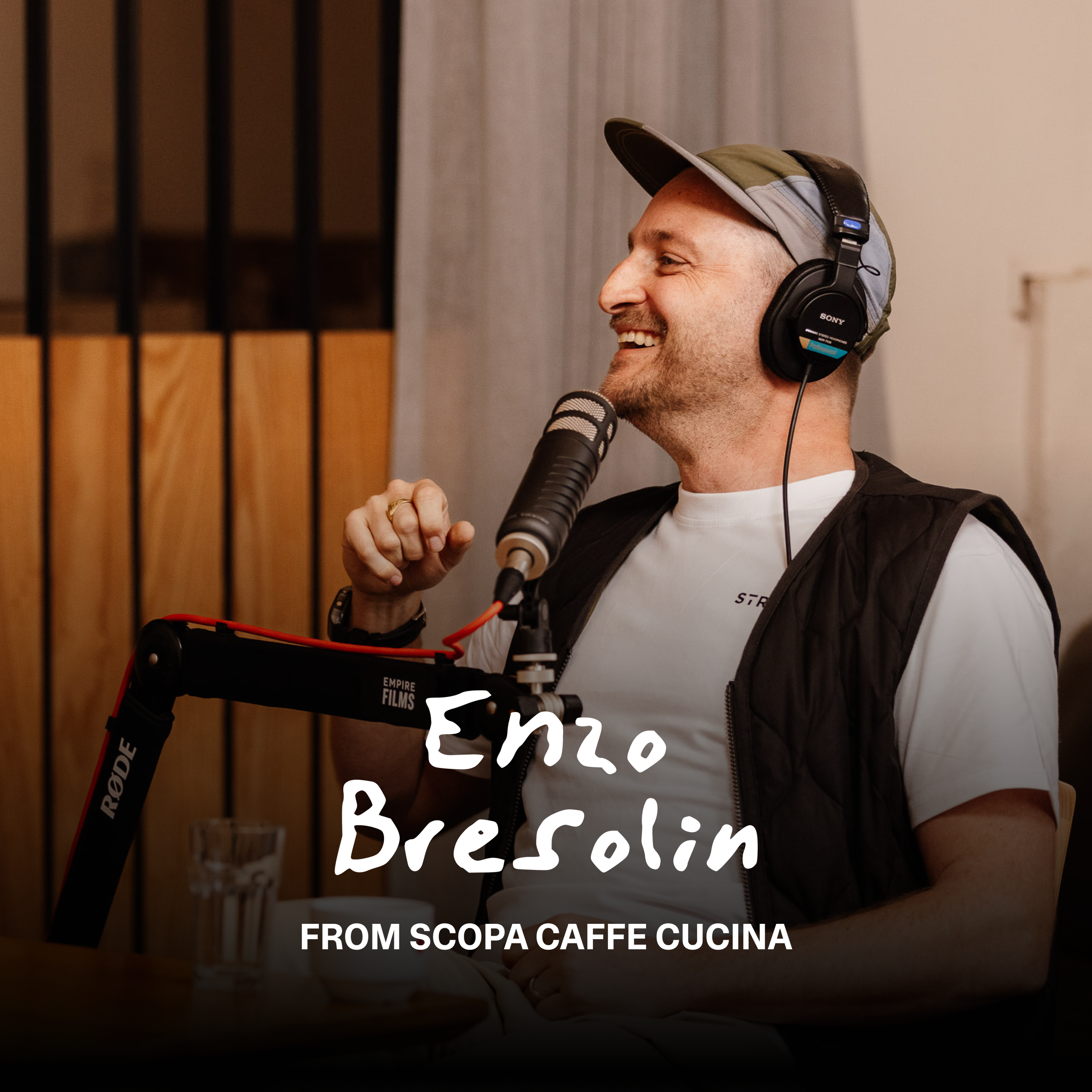 Kitchen Day Podcast Spotfy Cover Image 3000x3000 - Enzo Bresolin.png