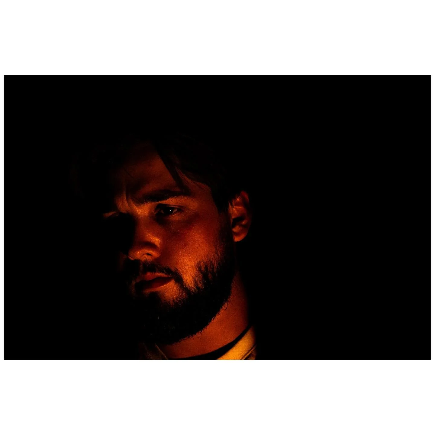 &ldquo;I don&rsquo;t like sand.&rdquo;
&bull;
&bull;
&bull;
#photo #picture #photographer #photography #portrait #selfportrait #selfportraitphotography #canon #light #mood #moody #angle #dark #night #photographylovers #sad