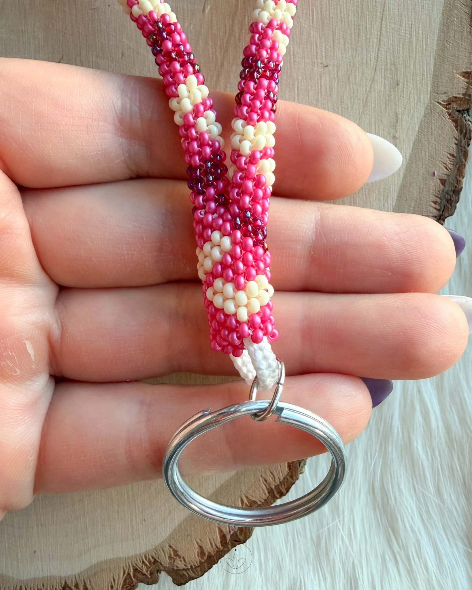 wristlet valentines hearts-2.jpg