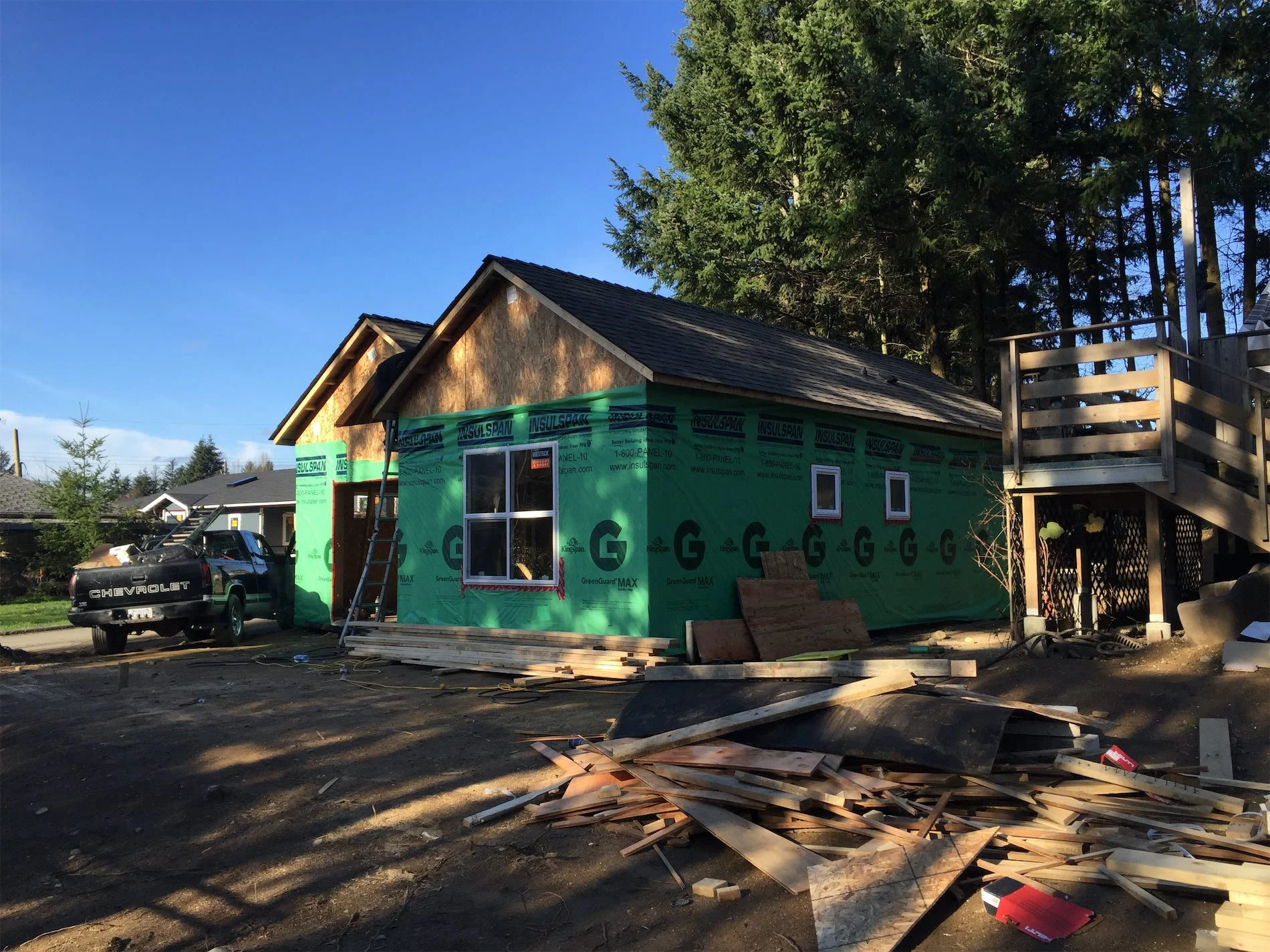 Böehm Construction Ltd. Howard Ave  11 Opt.jpg