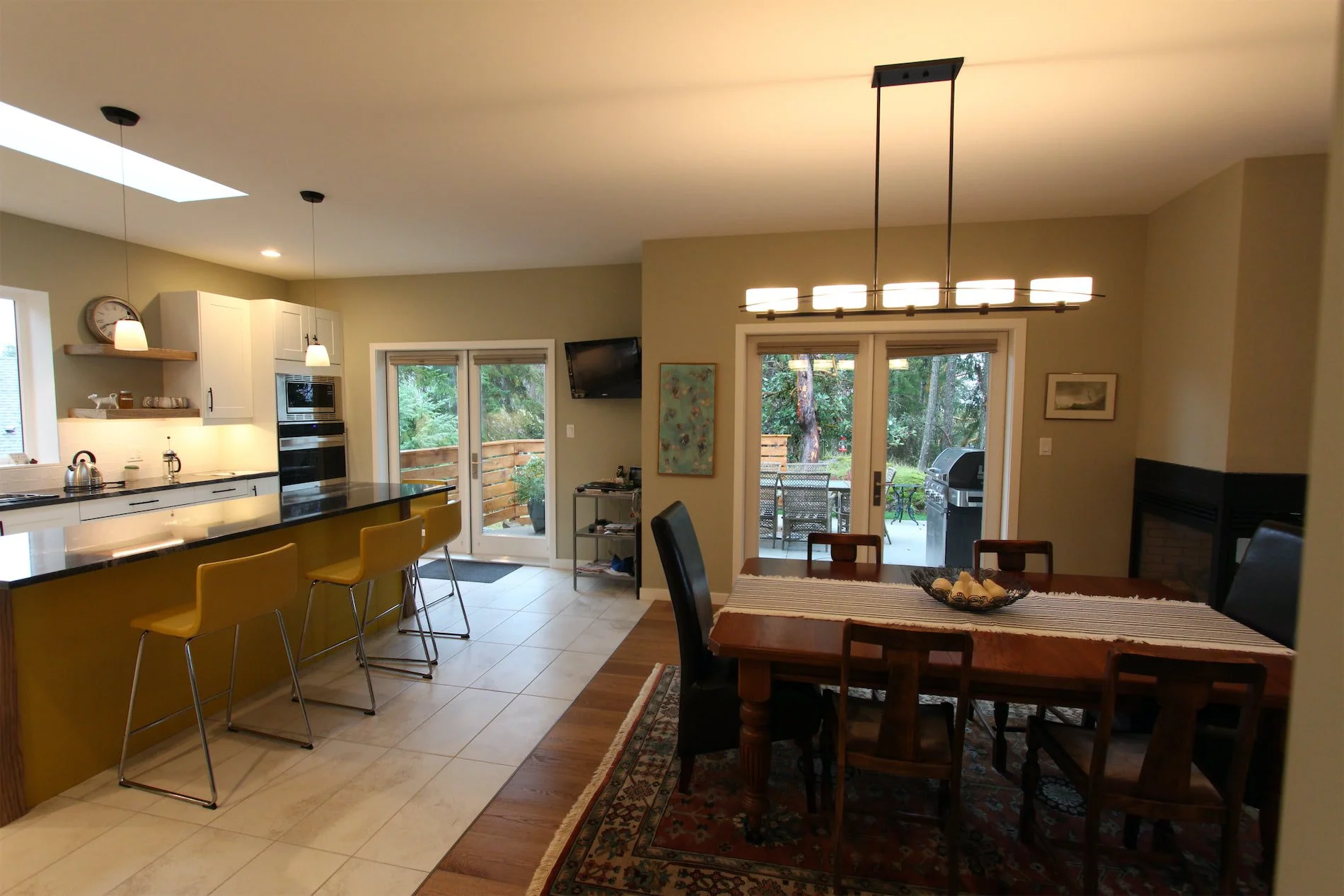 Böehm Construction Ltd. Barrington Road 4 Opt.JPG