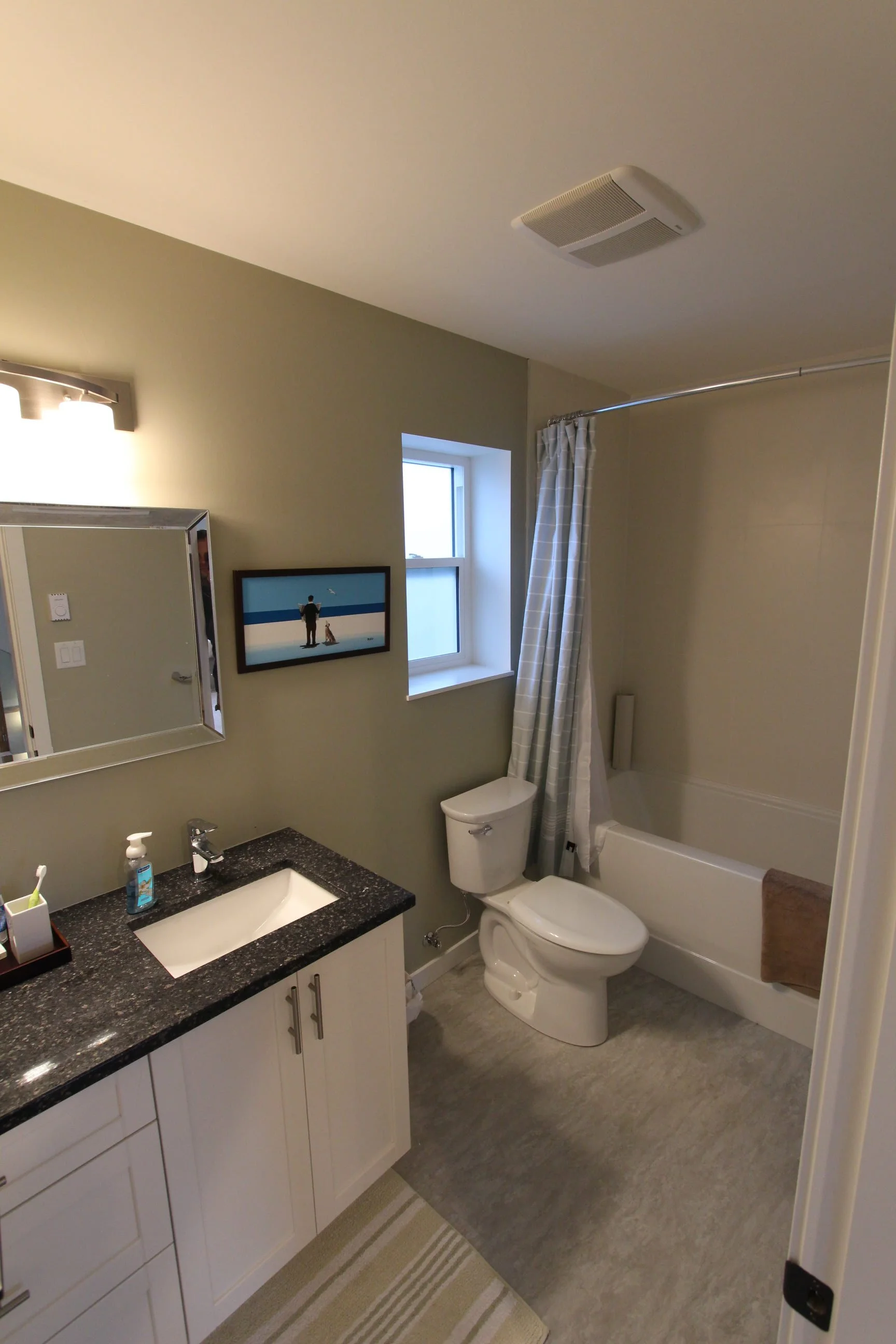 Böehm Construction Ltd. Barrington Road 12 Opt.JPG