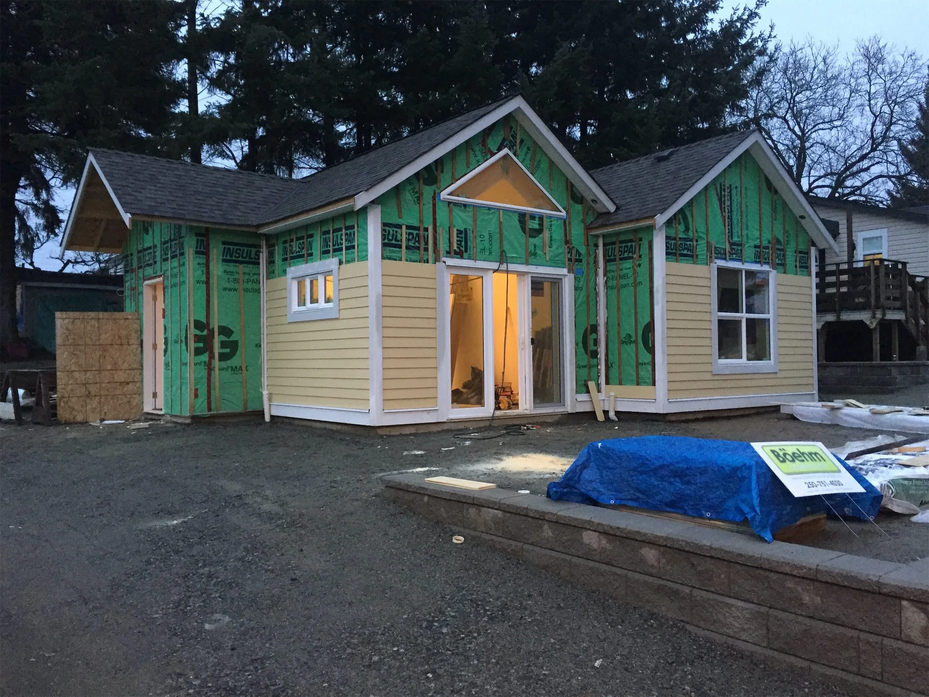 Böehm Construction Ltd. Howard Ave  13 Opt.jpg