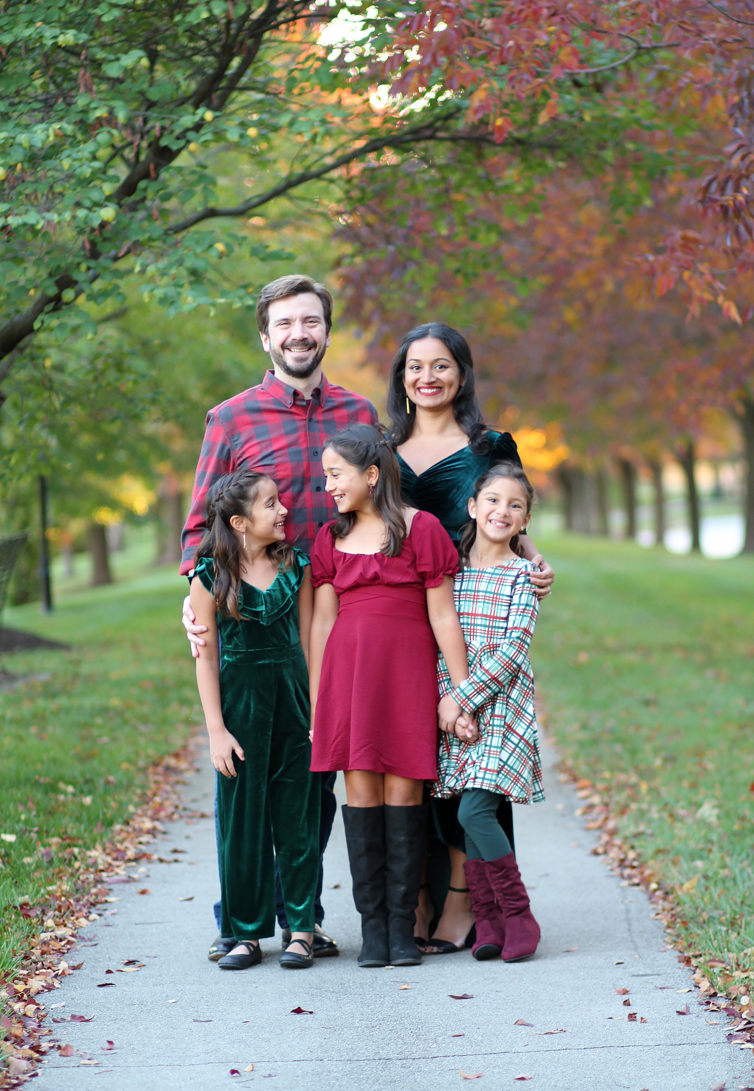 Family Photo Session in The Village of West Clay | Carmel, Indiana - family photography