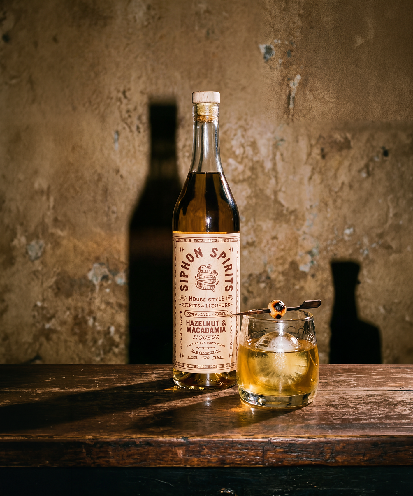 SIPHON SPIRITS HAZELNUT & MACADAMIA LIQUEUR | 700mL | 22% ALC VOL