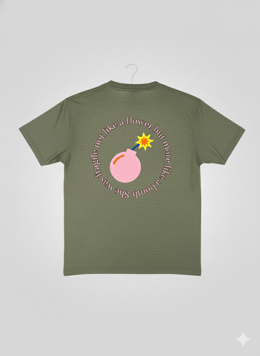Fragile like a bomb Women's gym T-shirt