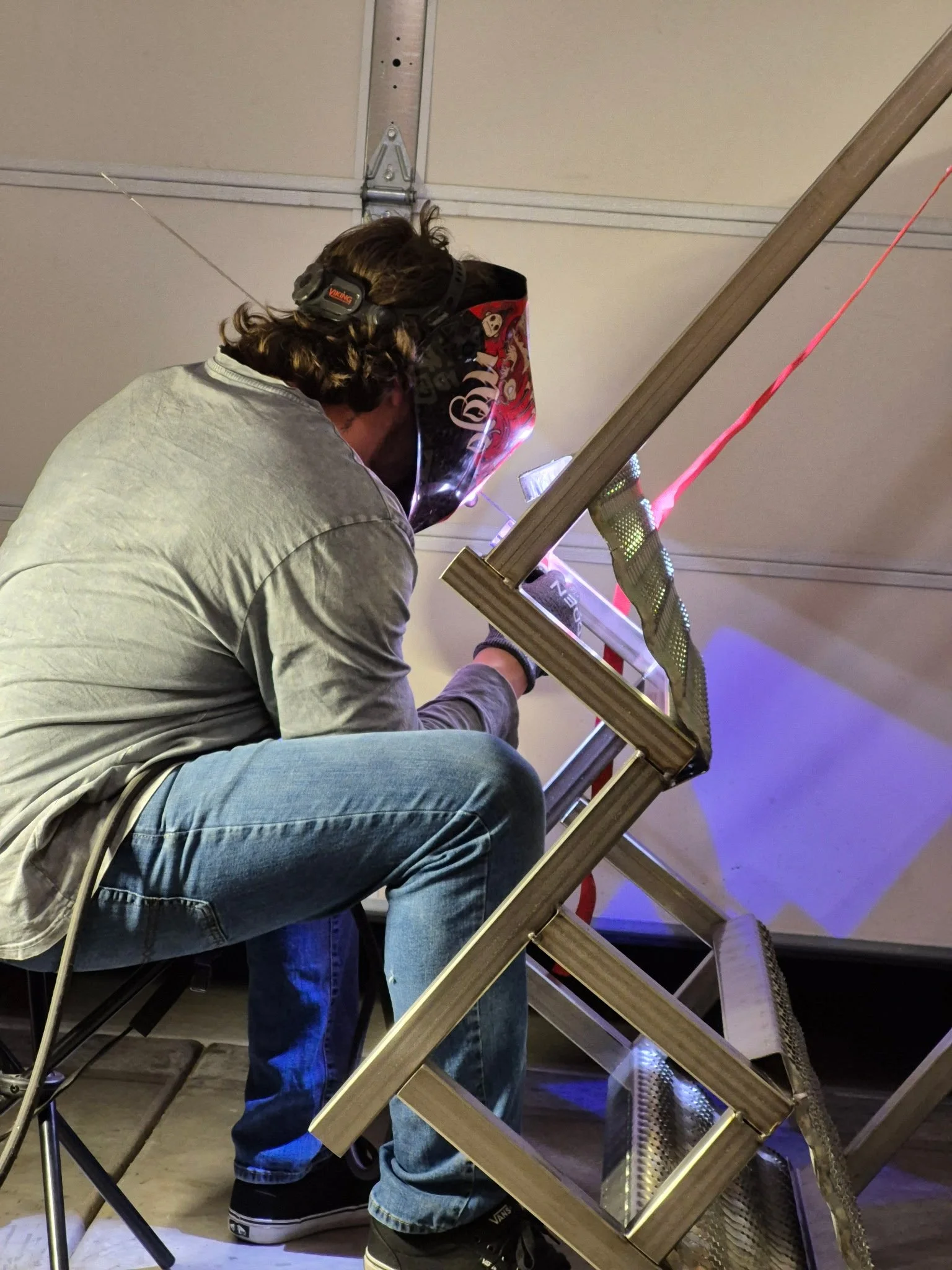 Welding the High Quality Stainless Steel Non-Slip Portable Stairs with Hand Rails